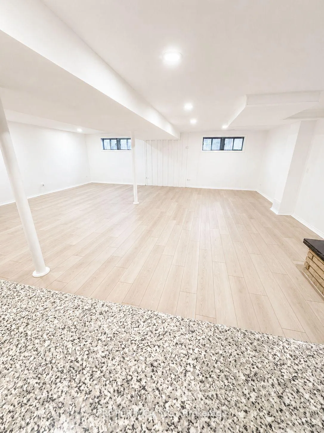 Photo 15 of 34 Wexford Boulevard, Scarborough, Wexford-Maryvale — HOMEH