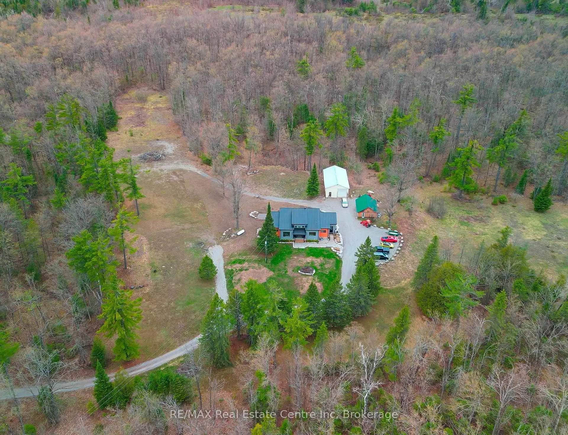 Photo 13 of 25 Fire Route 129, Trent Lakes — HOMEH