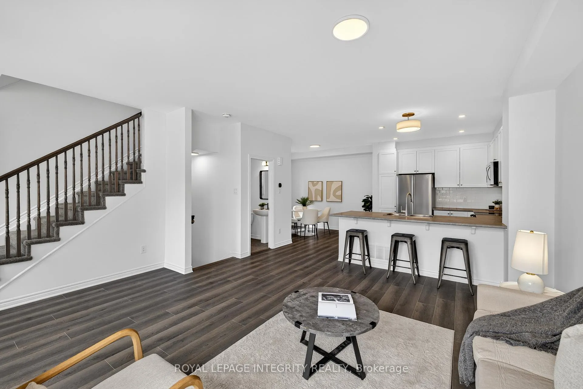 Photo 8 of 21 Caspian Row, Ottawa, Kanata - Emerald Meadows/Trailwest — HOMEH