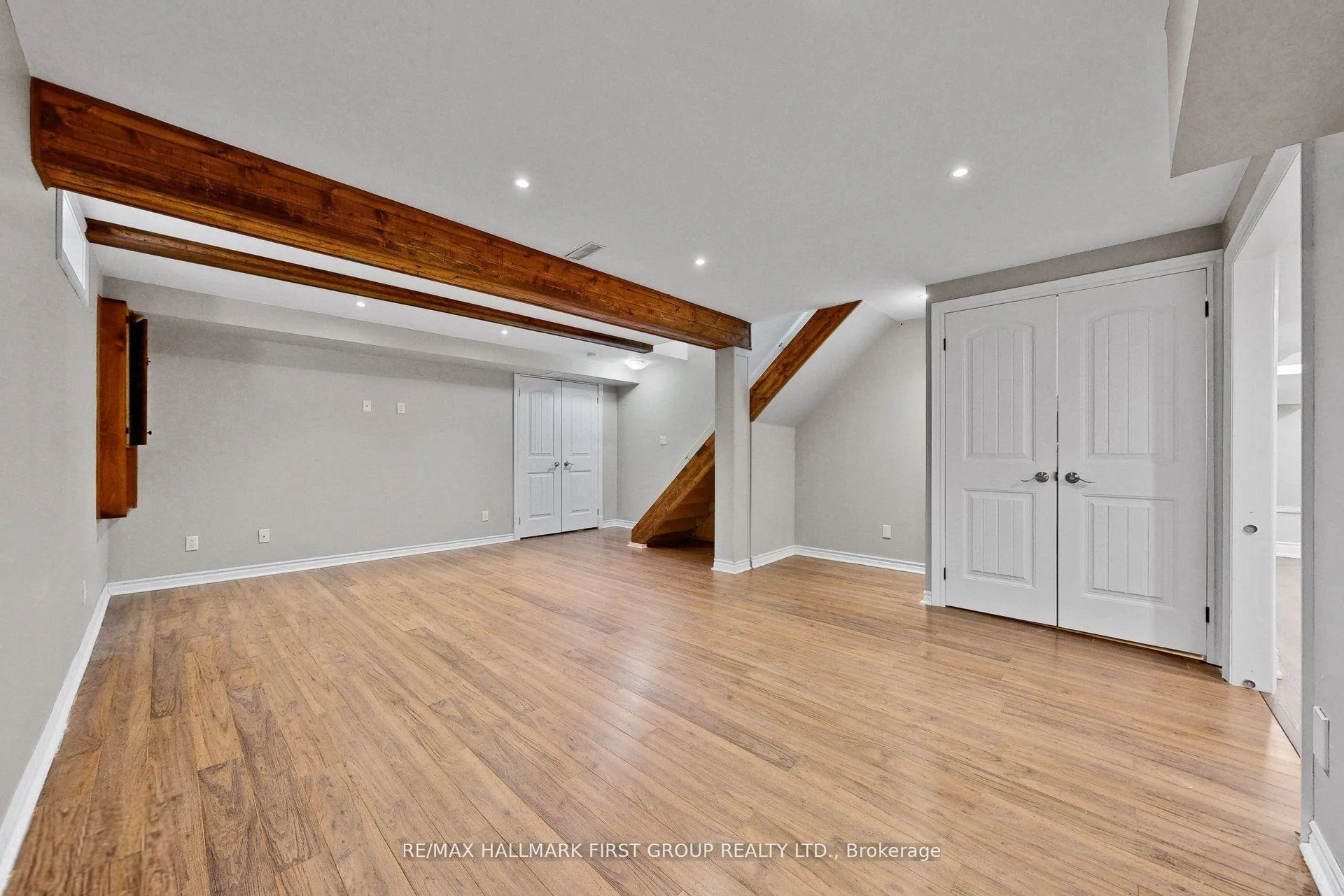 Photo 38 of 929 Bessy Trail, Milton, Coates — HOMEH