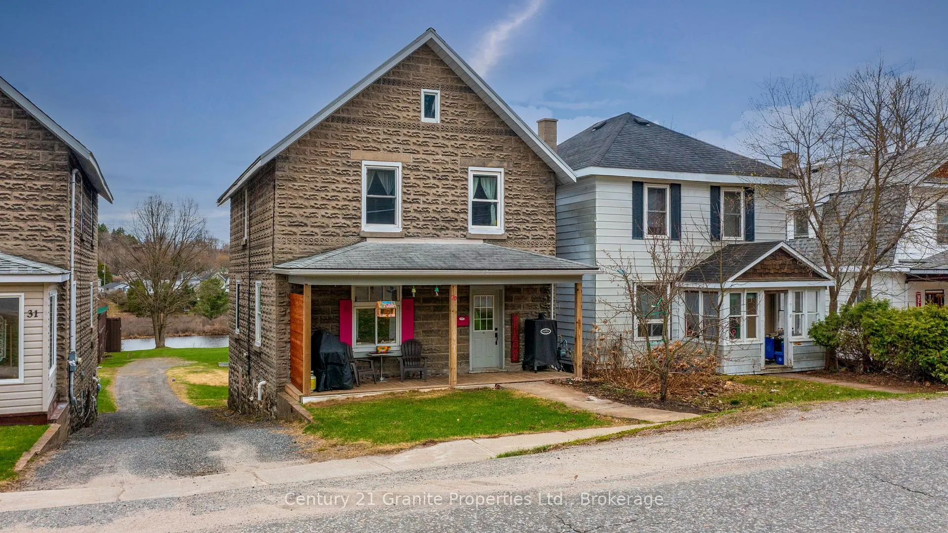 Photo 1 of 29 William Street, Parry Sound — HOMEH