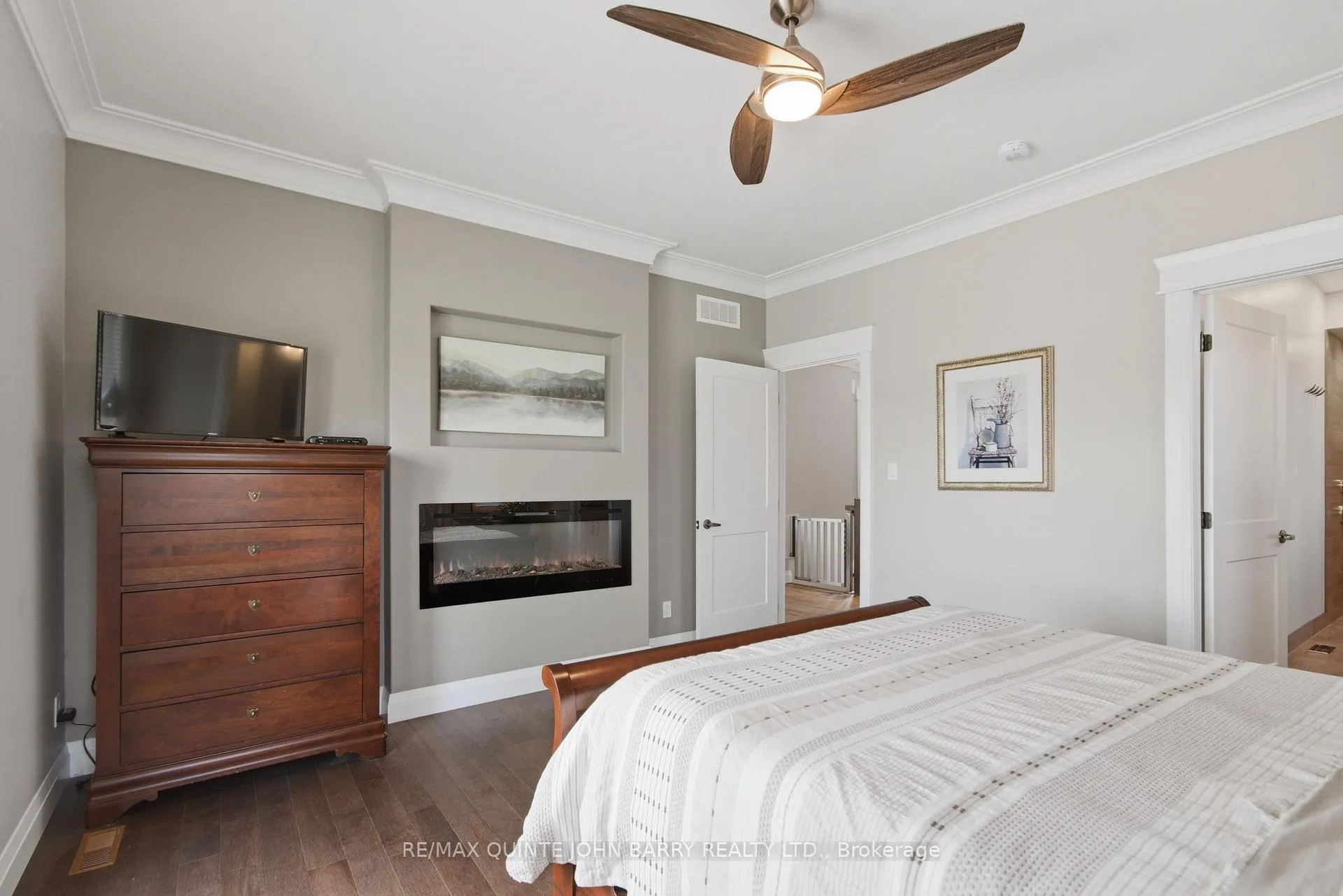 Photo 21 of 1584 County Rd 3, Prince Edward County, Ameliasburg Ward — HOMEH