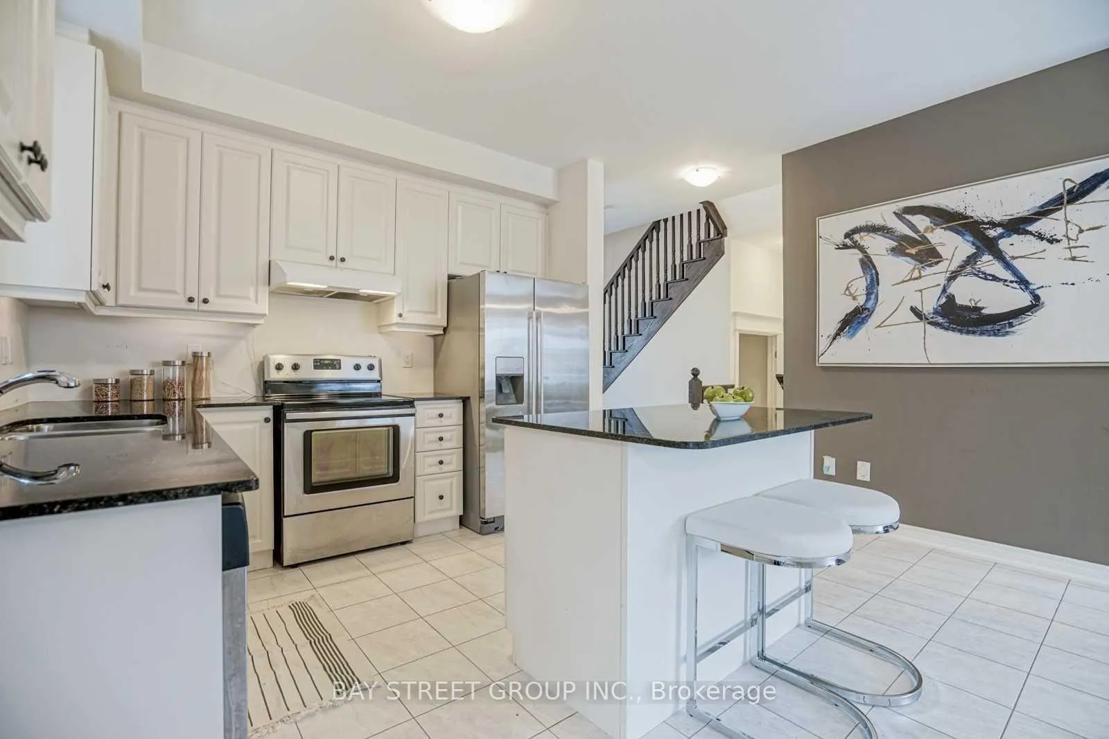 Photo 9 of 24 Plantain Lane, Richmond Hill, Oak Ridges Lake Wilcox — HOMEH