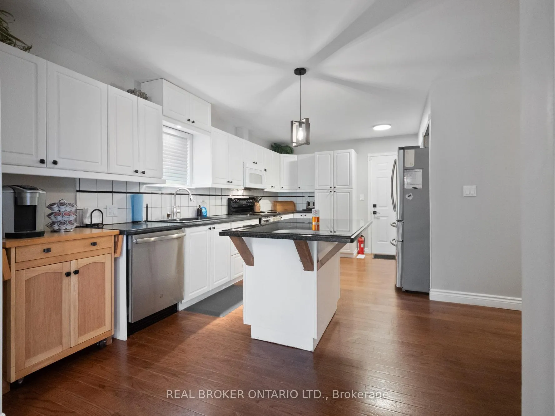 Photo 4 of 105 Calla Terrace, Welland, Prince Charles — HOMEH