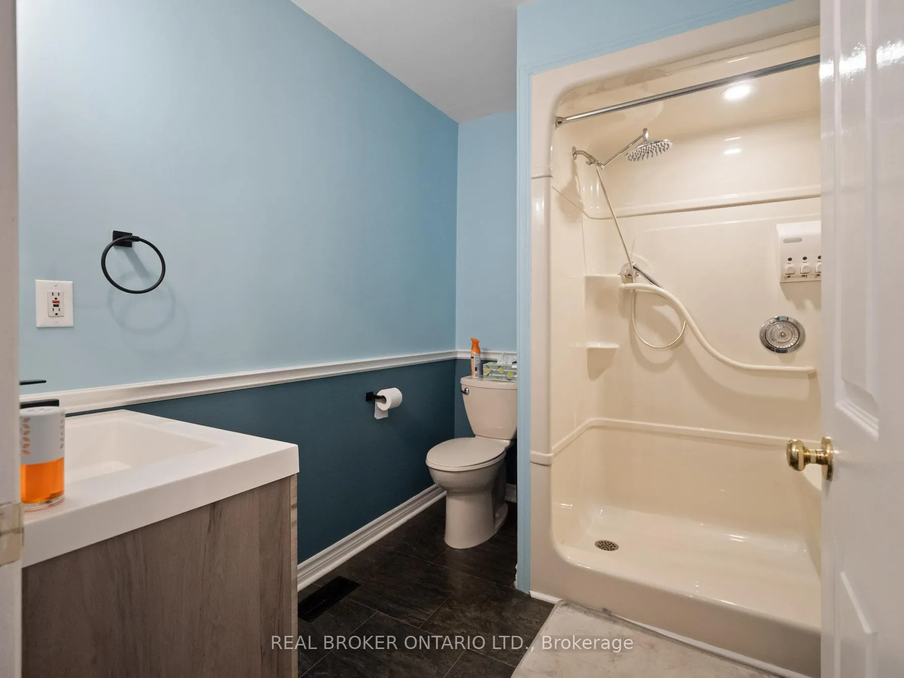 Photo 9 of 105 Calla Terrace, Welland, Prince Charles — HOMEH