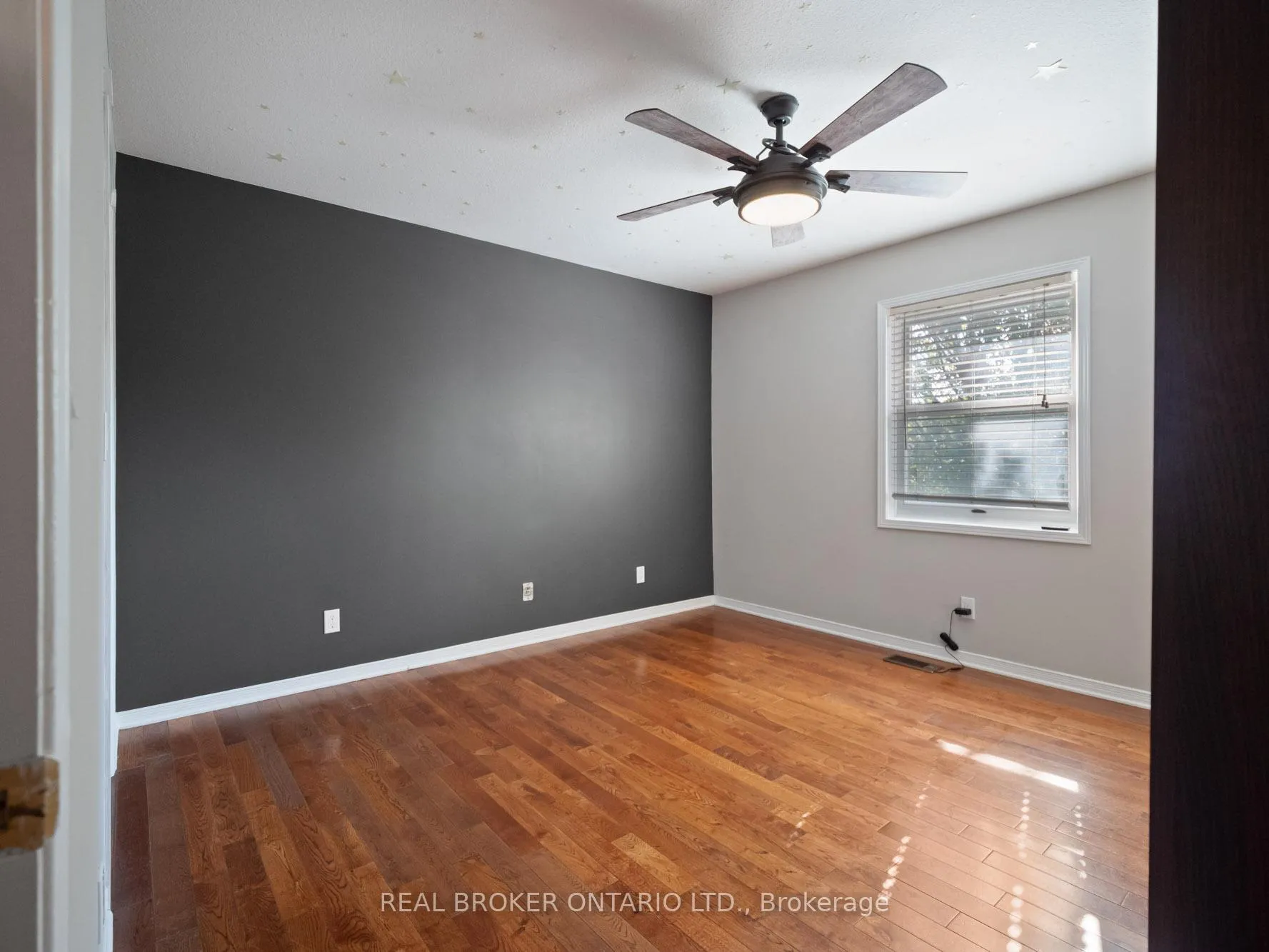 Photo 19 of 105 Calla Terrace, Welland, Prince Charles — HOMEH