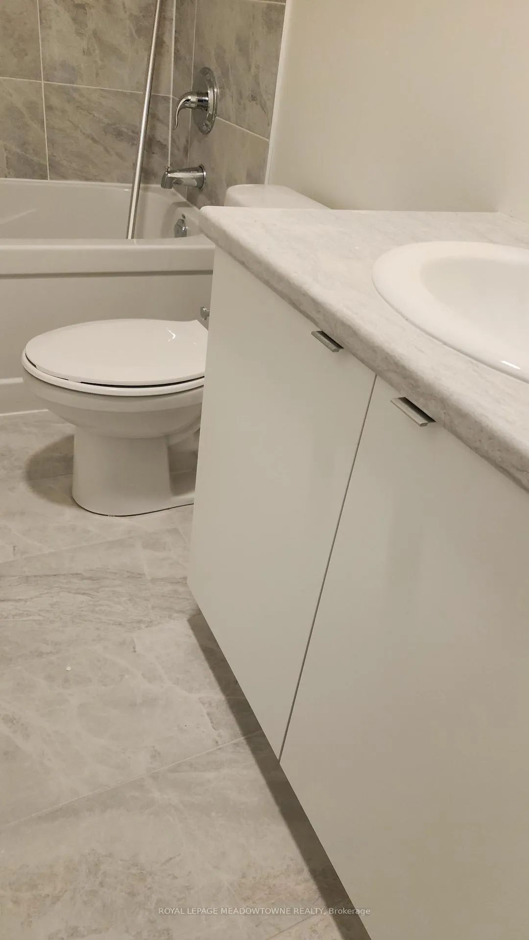 Photo 9 of Unit 106B, 16 Melbourne Avenue NW, St. Catharines, E. Chester — HOMEH