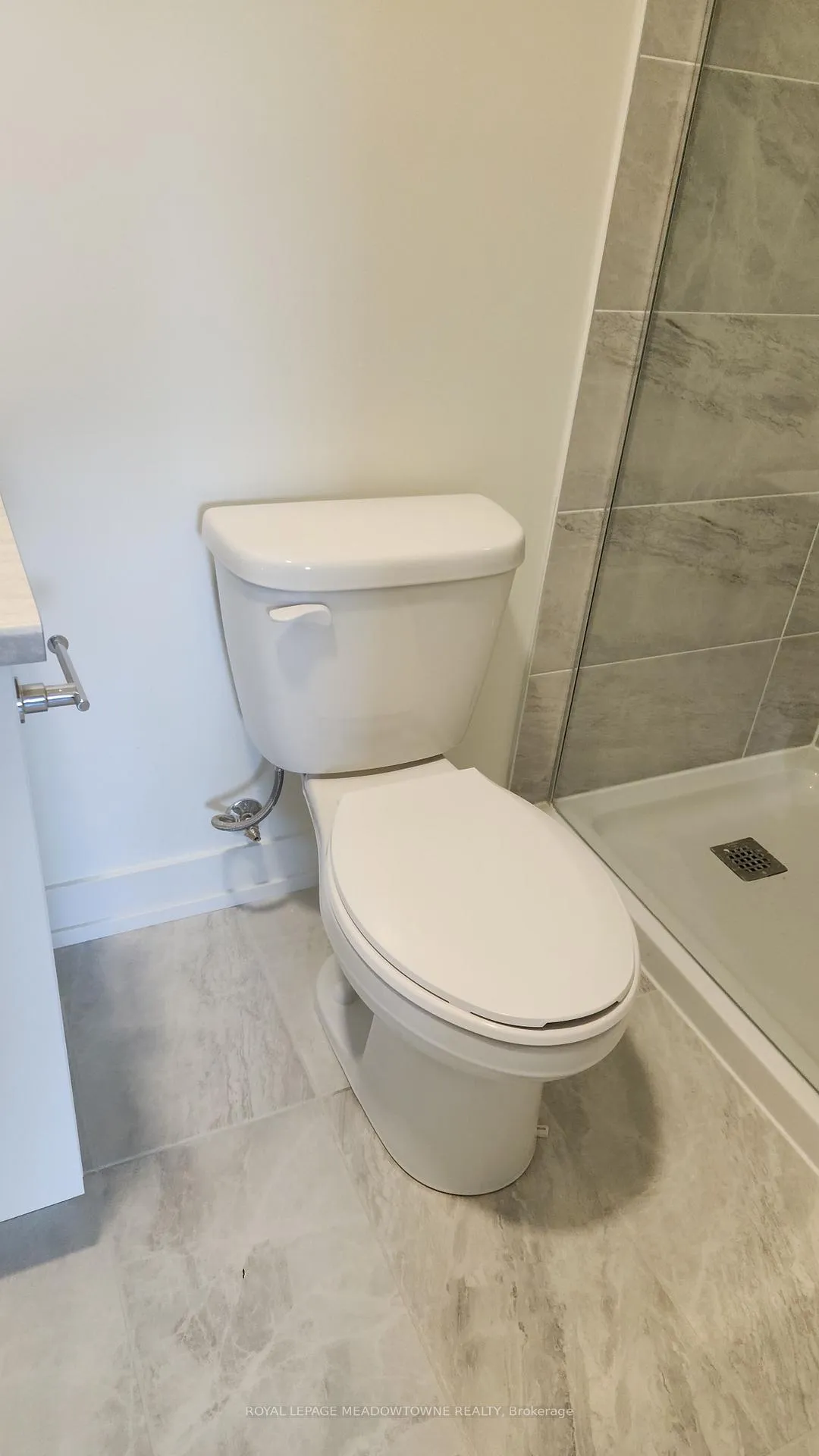 Photo 16 of Unit 106B, 16 Melbourne Avenue NW, St. Catharines, E. Chester — HOMEH