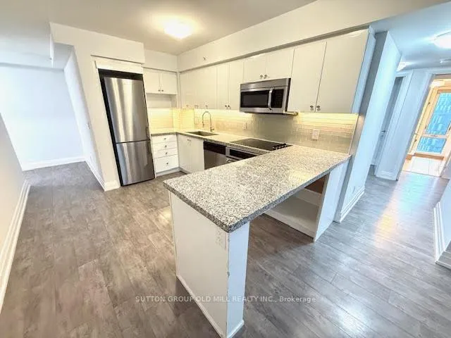 Photo of Unit W804, 565 Wilson Avenue W