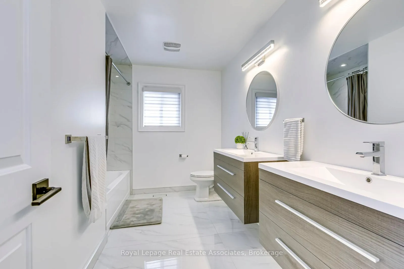 Photo 23 of 74 O'hara Place, Brampton, Fletcher's Creek South — HOMEH