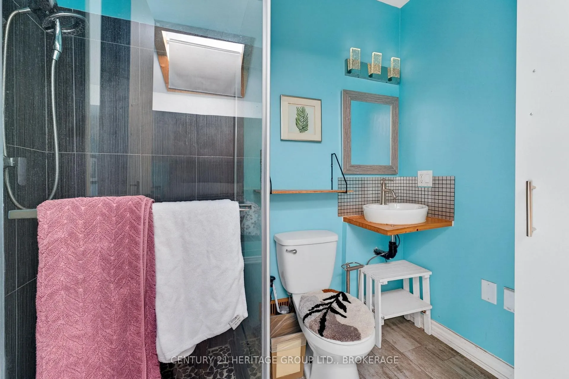 Photo 27 of 3 Keates Place, Kingston, Rideau — HOMEH