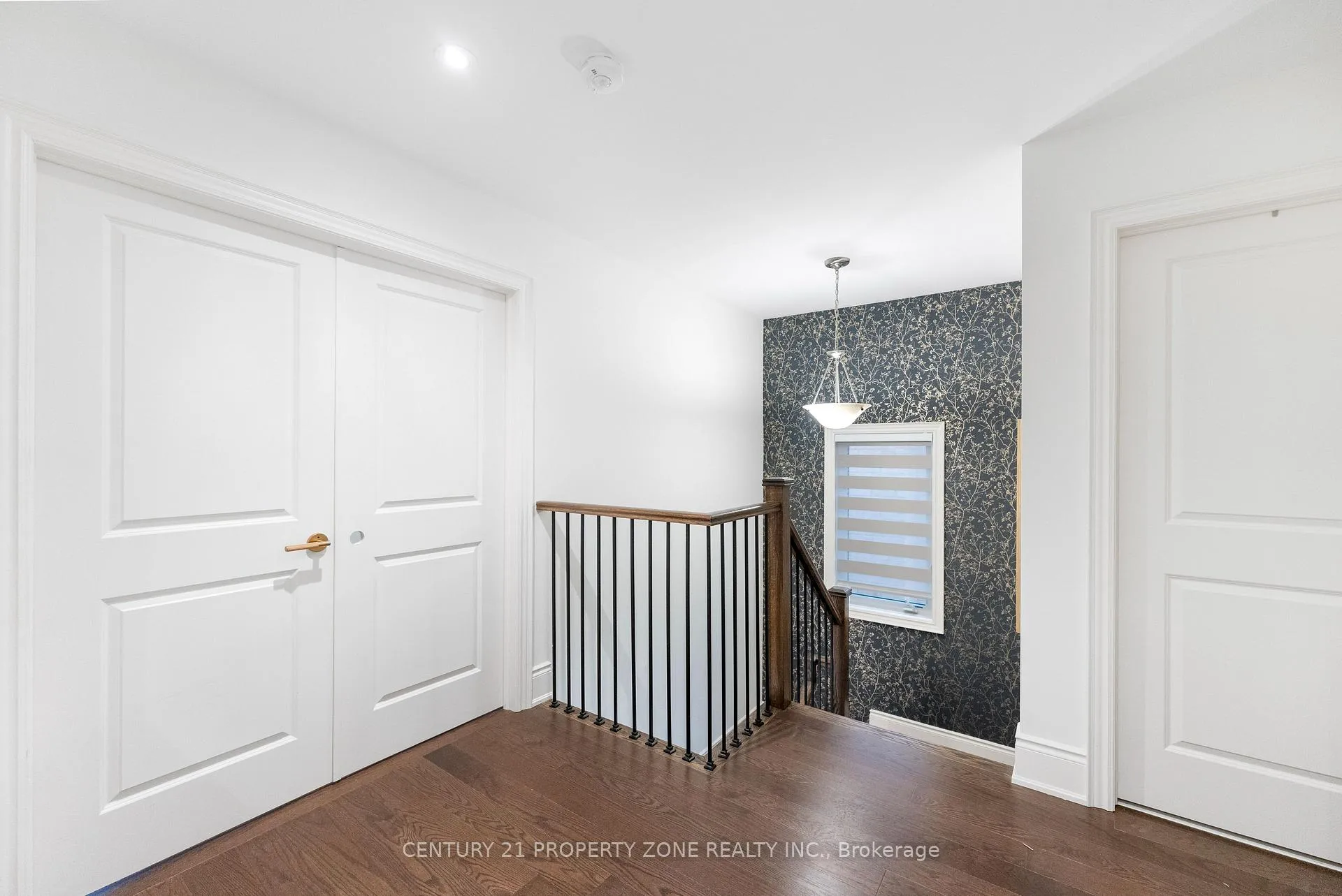 Photo 13 of 104 Clockwork Drive, Brampton, Northwest Brampton — HOMEH