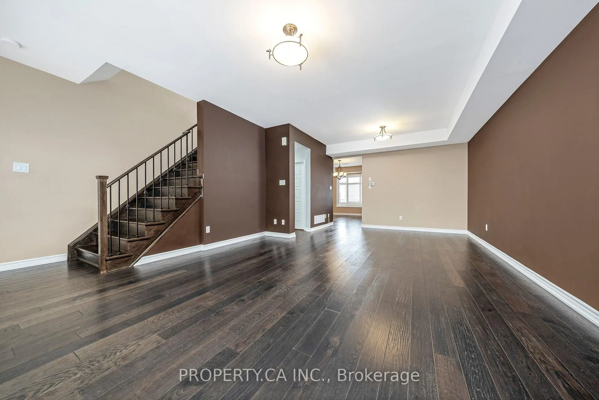 Photo 6 of 1254 Main Street E, Milton, Dempsey — HOMEH