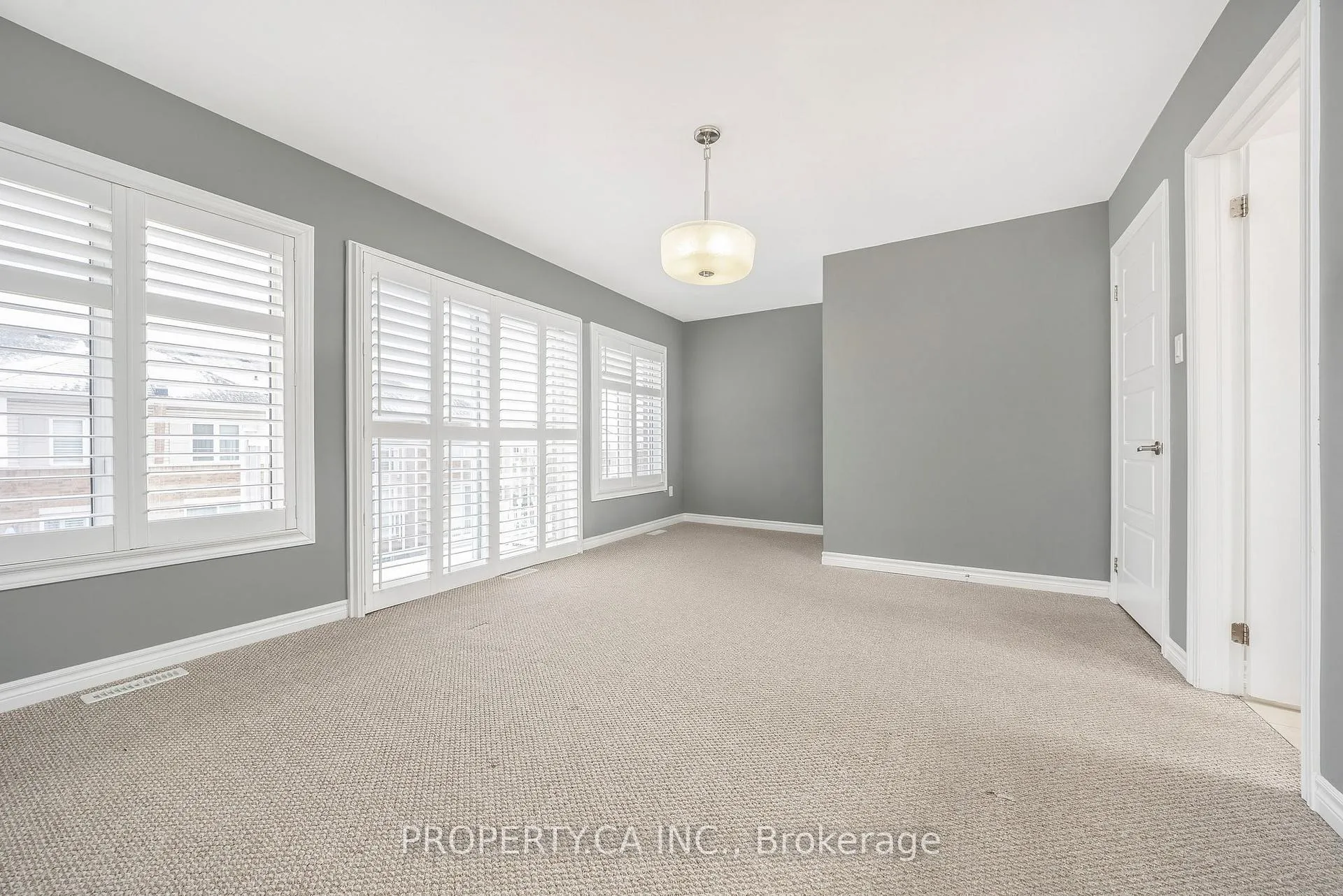 Photo 24 of 1254 Main Street E, Milton, Dempsey — HOMEH