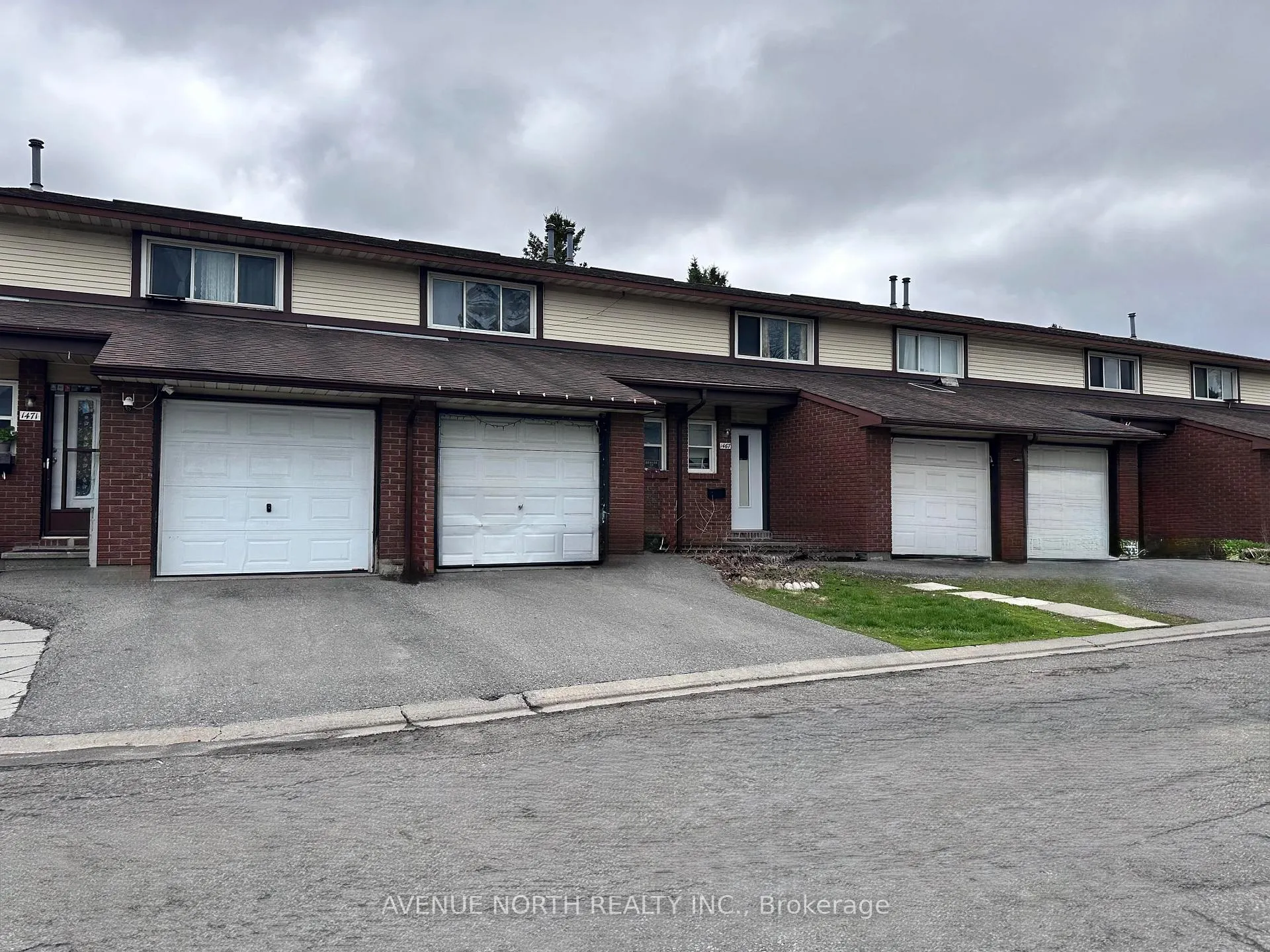 Front of Unit 134, 1469 Foxwell Street