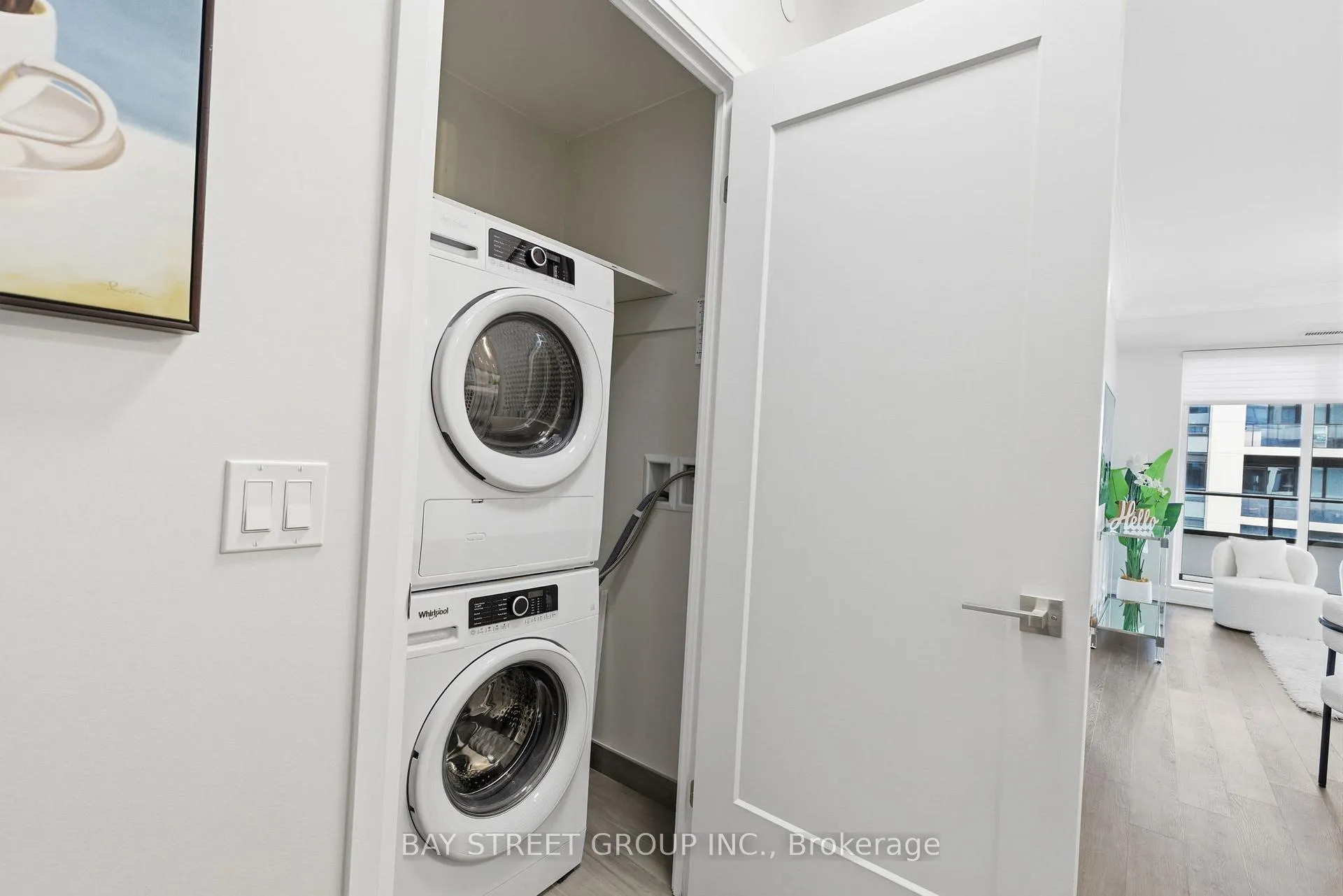 Photo 19 of Unit 723, 38 Water Walk Drive, Markham, Unionville — HOMEH