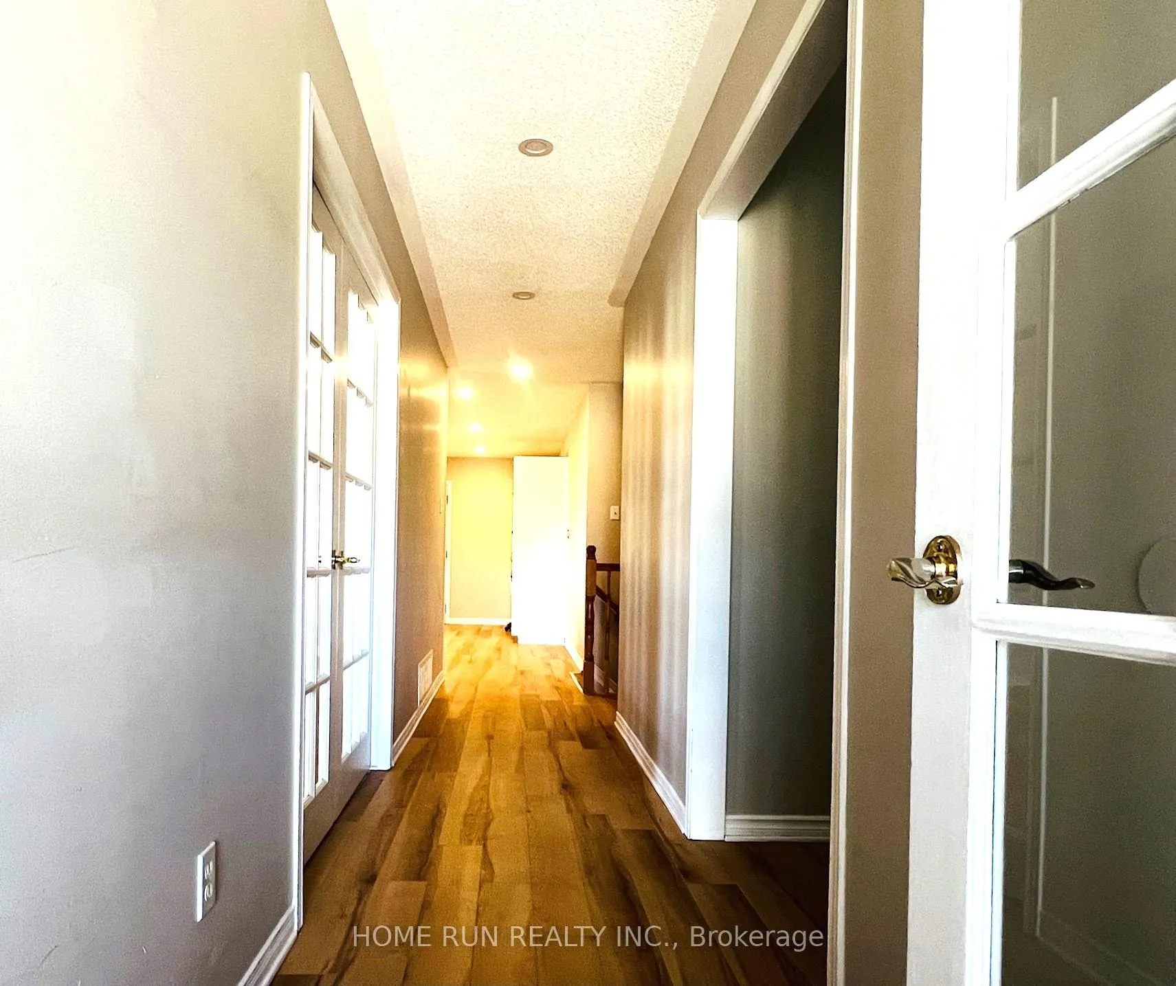 Photo 3 of 1 West Ridge Drive, Ottawa, Stittsville (Central) — HOMEH