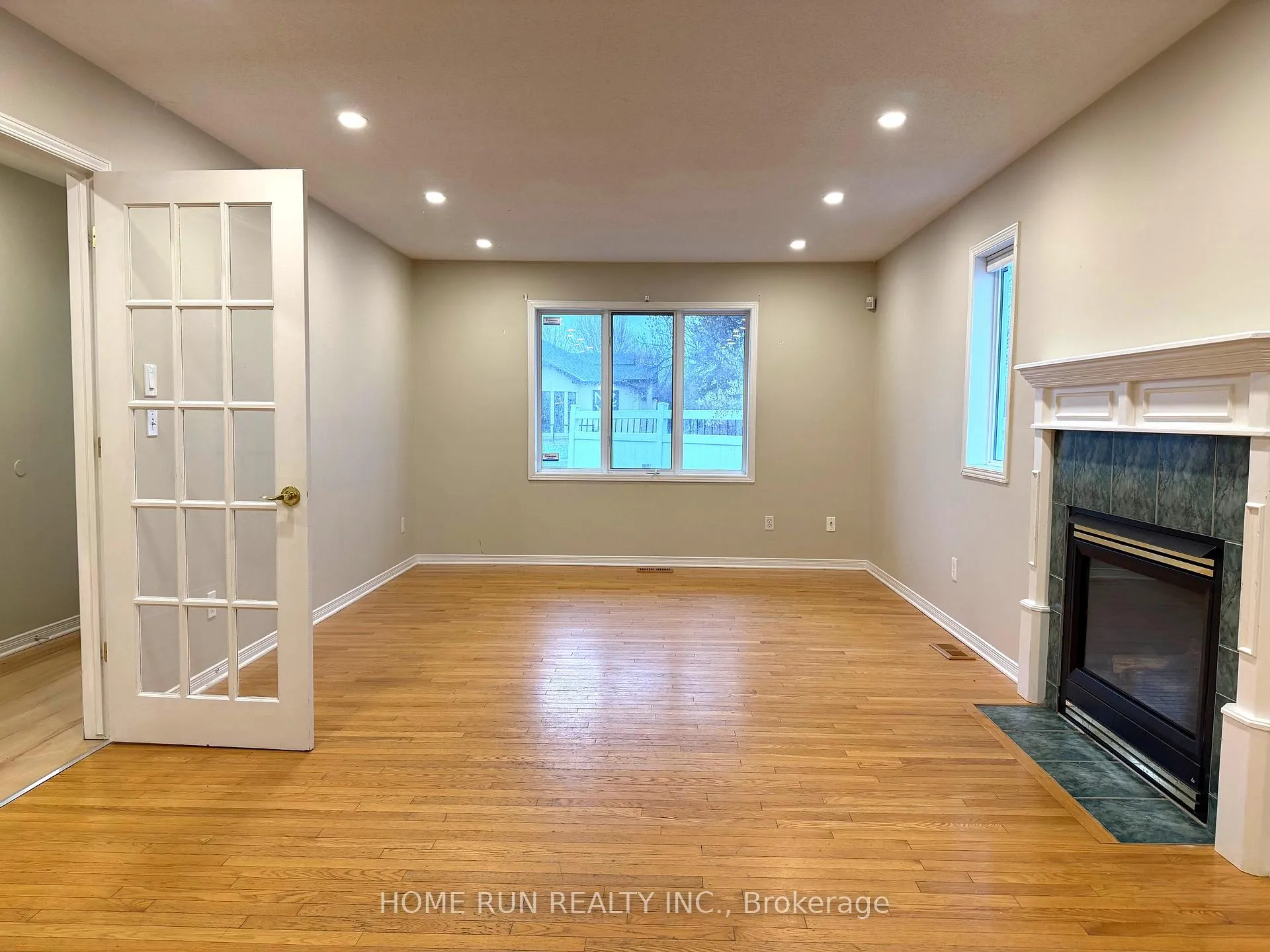 Photo 7 of 1 West Ridge Drive, Ottawa, Stittsville (Central) — HOMEH