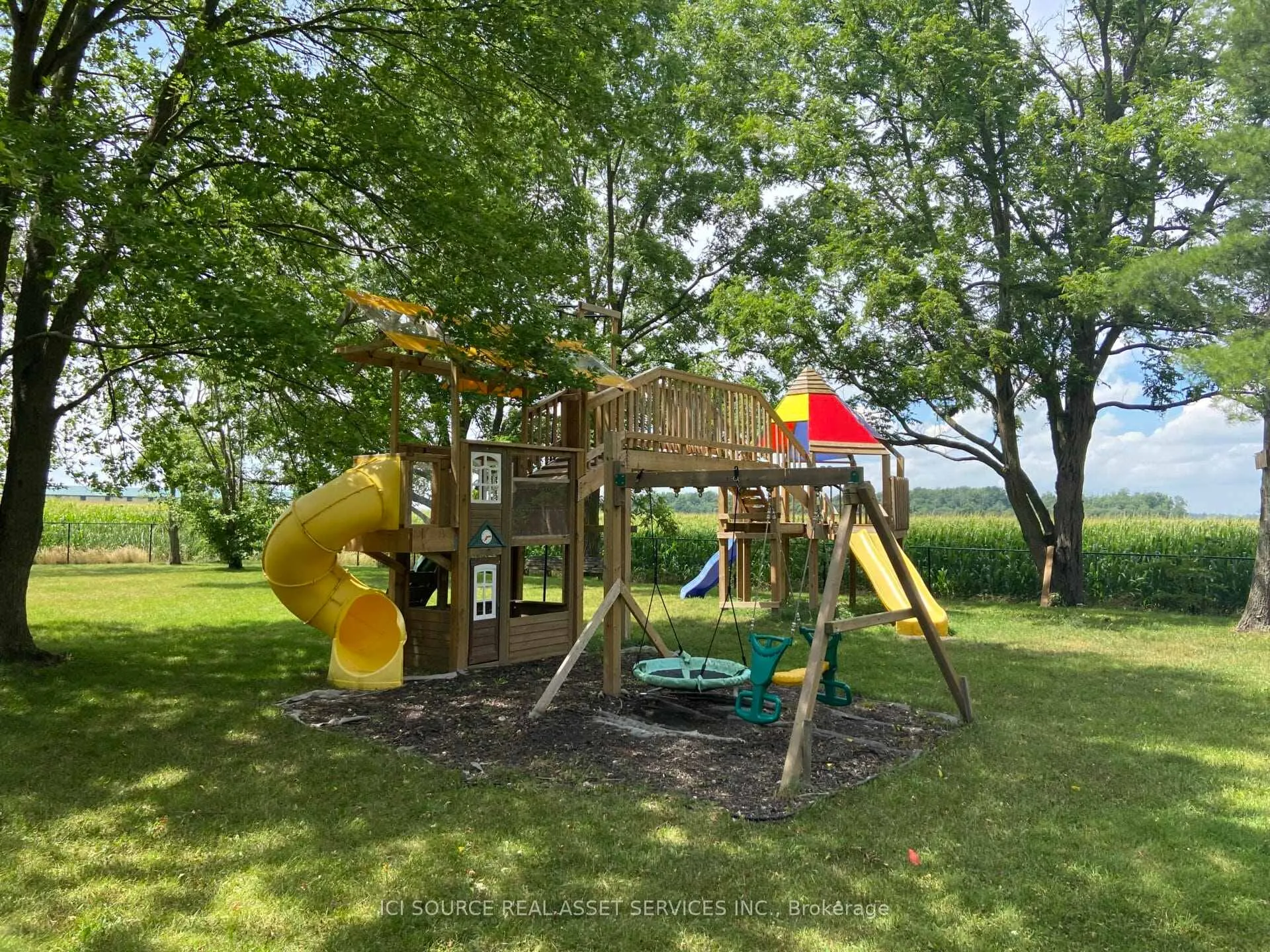 Photo 3 of 14310 Ilderton Road, Middlesex Centre, Rural Middlesex Centre — HOMEH