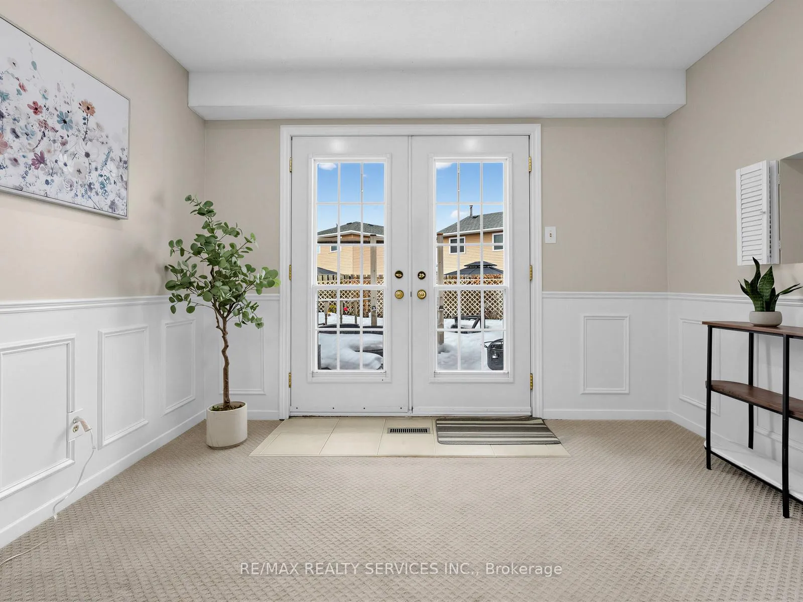Photo 9 of 32 Helios Place, Brampton, Heart Lake West — HOMEH