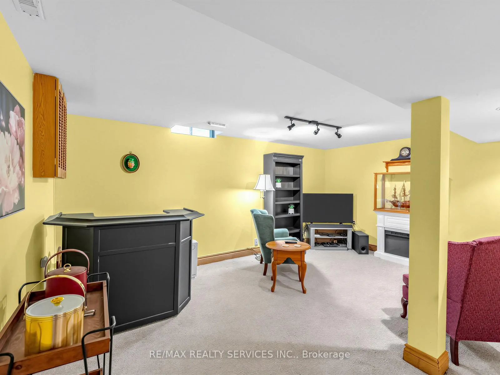 Photo 27 of 32 Helios Place, Brampton, Heart Lake West — HOMEH