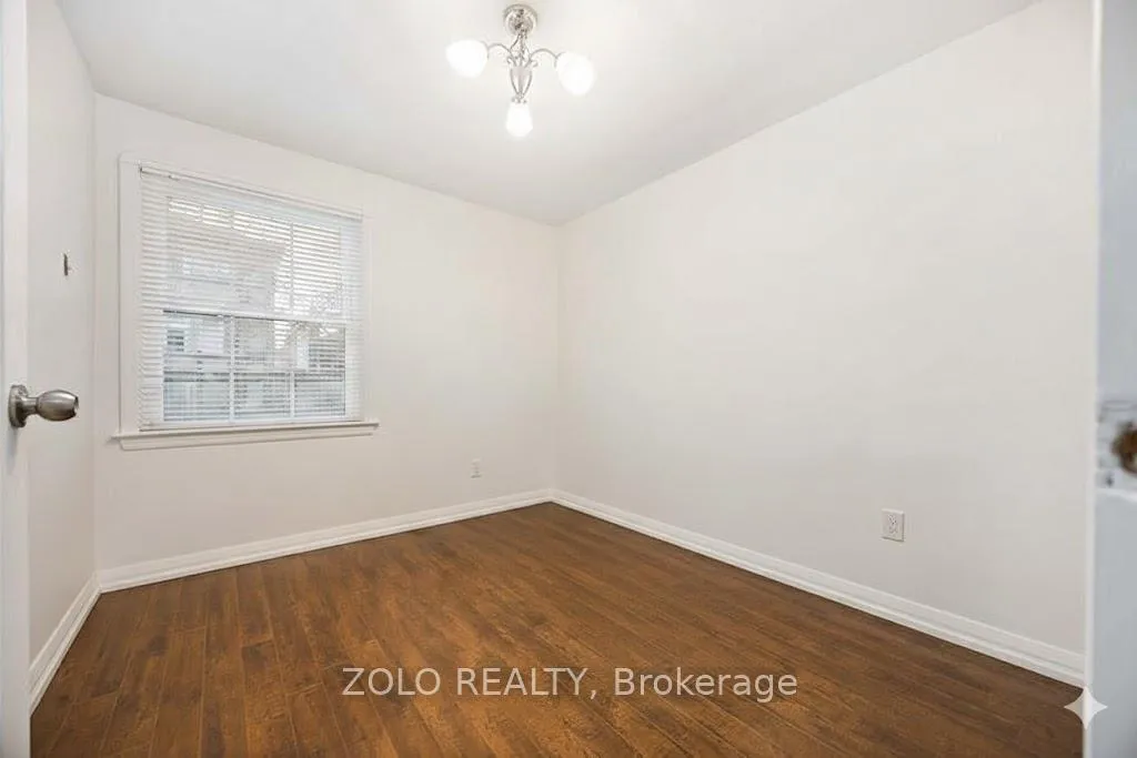 Photo 11 of 461 O'connor Drive, Toronto, East York — HOMEH