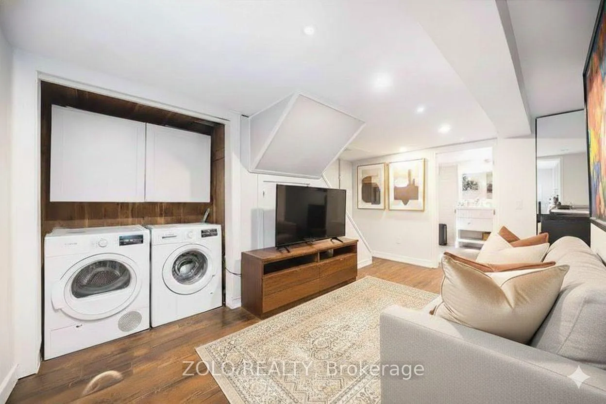Photo 14 of 461 O'connor Drive, Toronto, East York — HOMEH