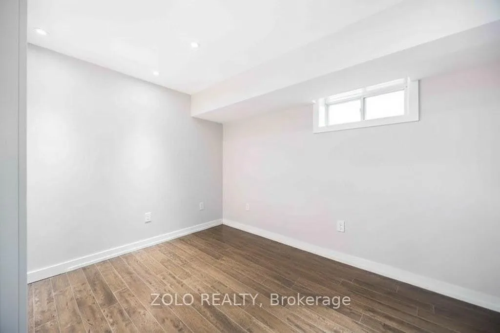 Photo 20 of 461 O'connor Drive, Toronto, East York — HOMEH