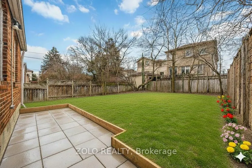 Photo 25 of 461 O'connor Drive, Toronto, East York — HOMEH