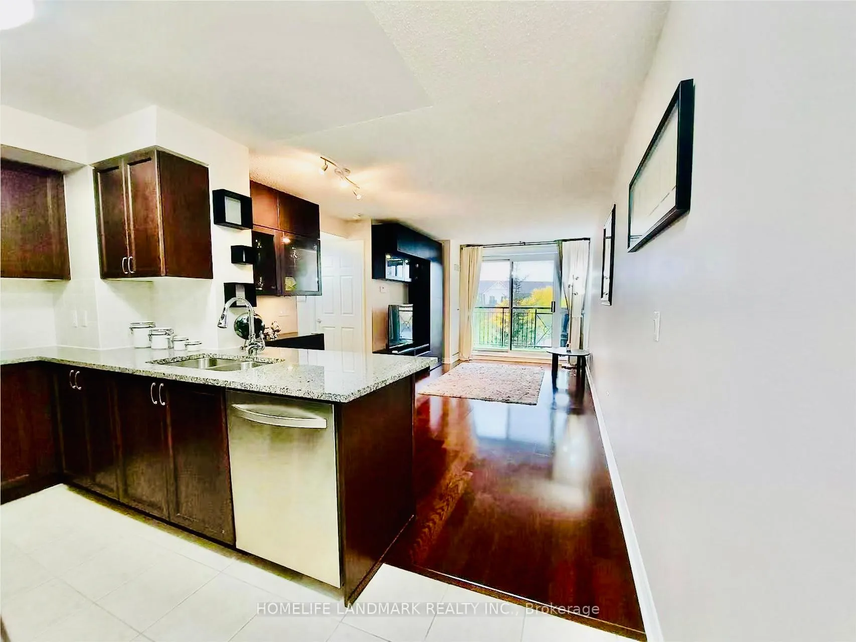 Photo 7 of 2391 Central Park Drive, Oakville, River Oaks — HOMEH