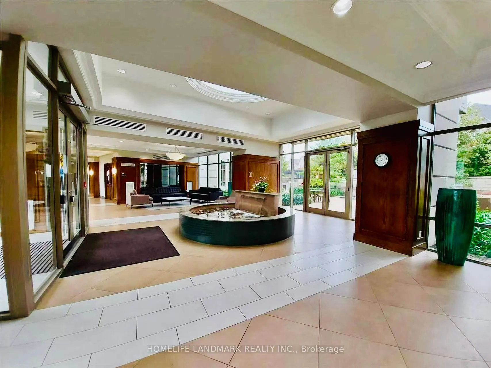 Photo 14 of 2391 Central Park Drive, Oakville, River Oaks — HOMEH