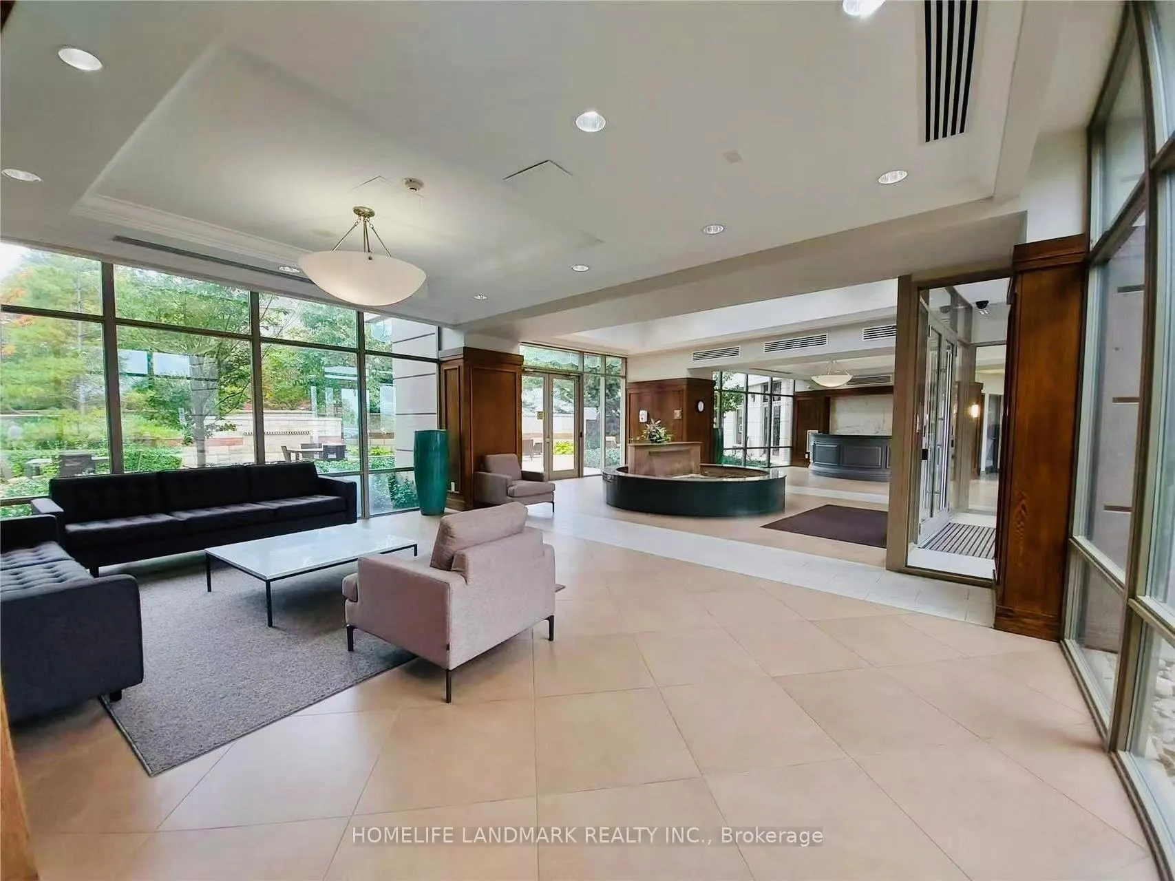 Photo 17 of 2391 Central Park Drive, Oakville, River Oaks — HOMEH
