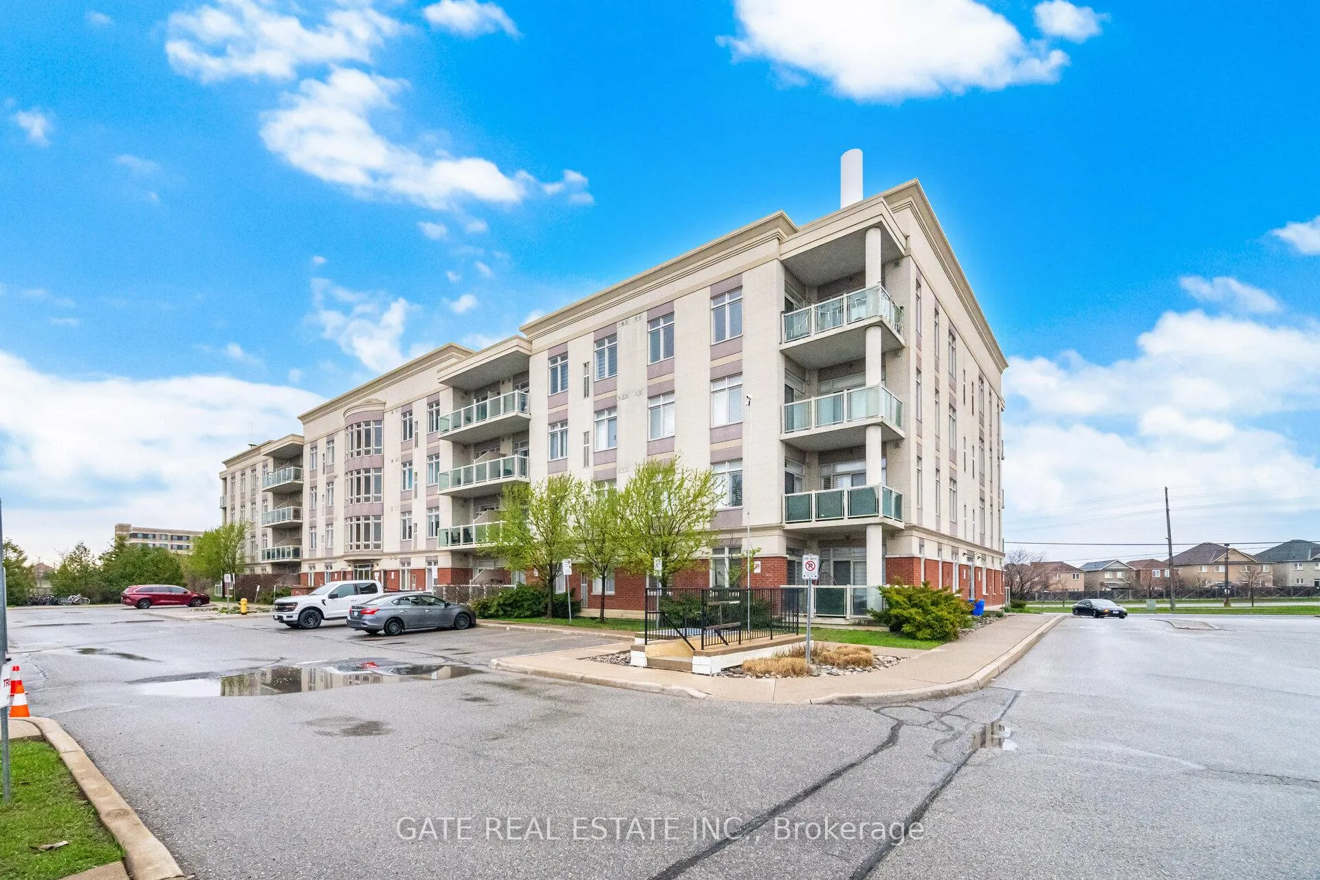 Photo 2 of Unit 104, 7340 Markham Road, Markham, Middlefield — HOMEH