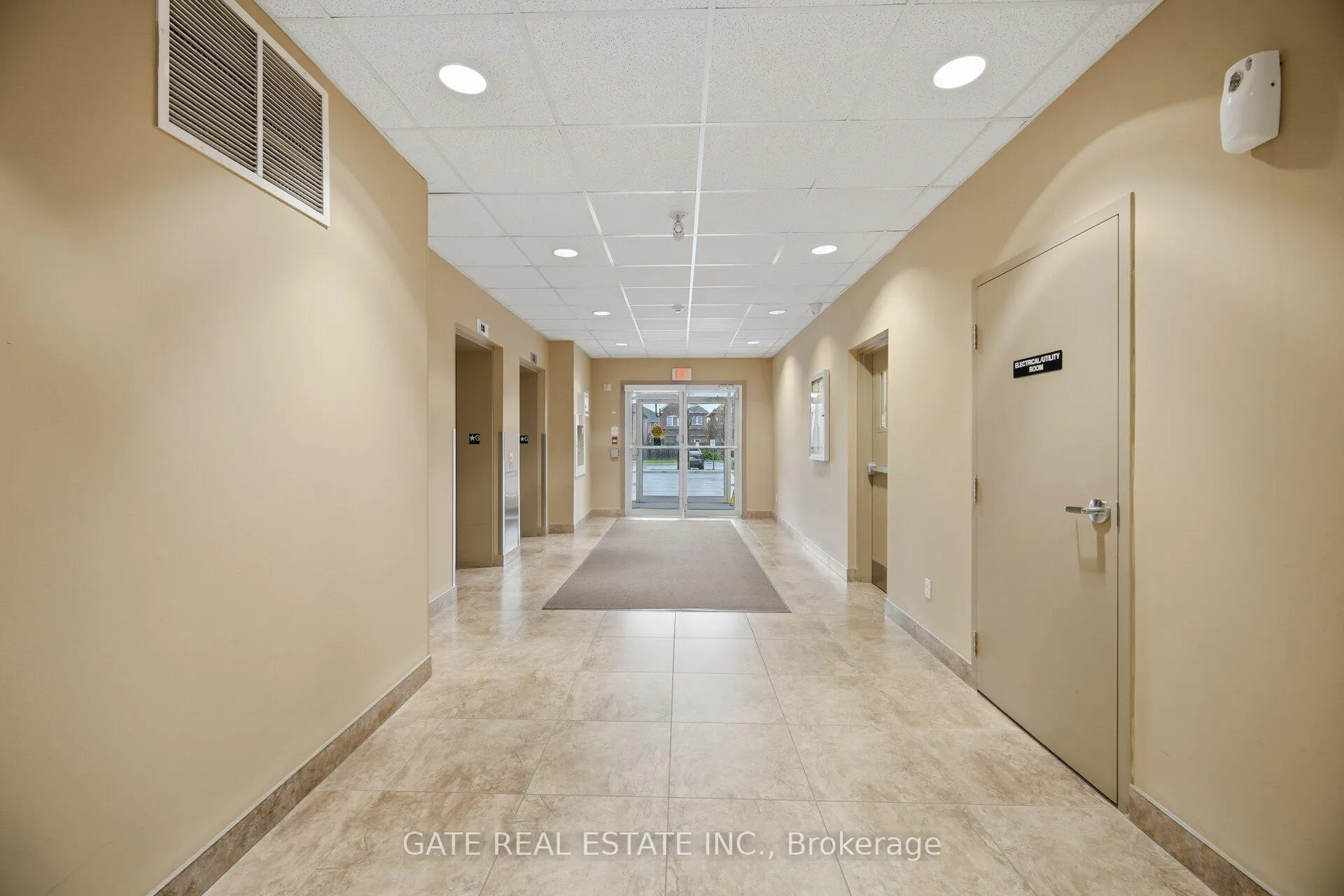 Photo 5 of Unit 104, 7340 Markham Road, Markham, Middlefield — HOMEH