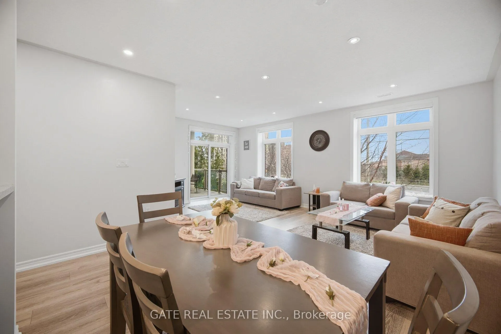 Photo 16 of Unit 104, 7340 Markham Road, Markham, Middlefield — HOMEH