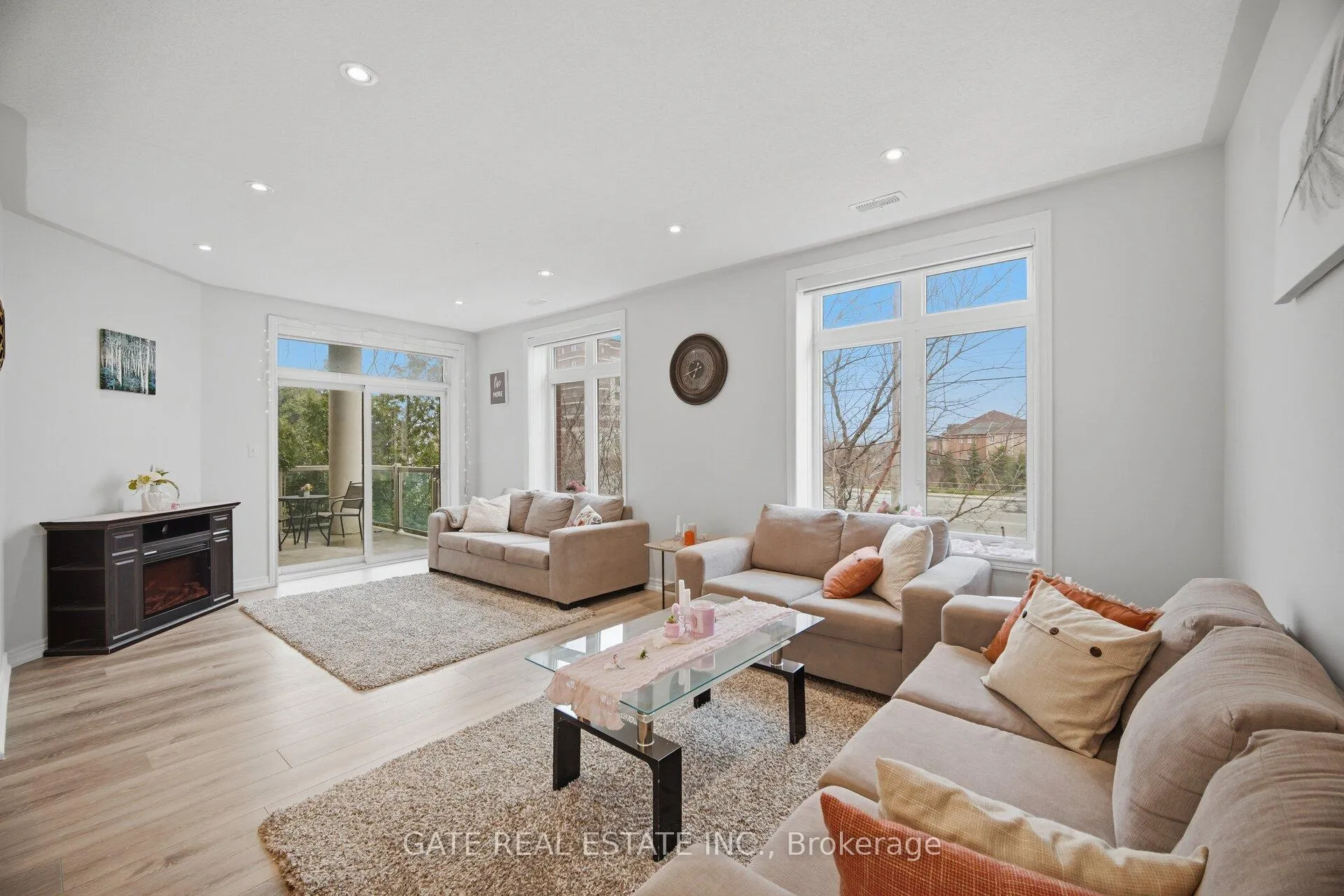 Photo 19 of Unit 104, 7340 Markham Road, Markham, Middlefield — HOMEH