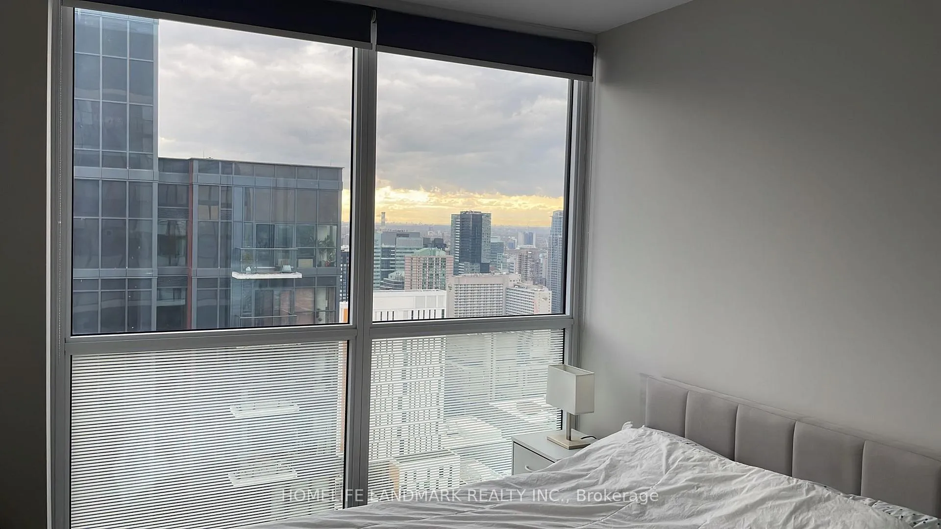 Photo 3 of Unit 5010, 181 Dundas Street E, Toronto, Church-Yonge Corridor — HOMEH