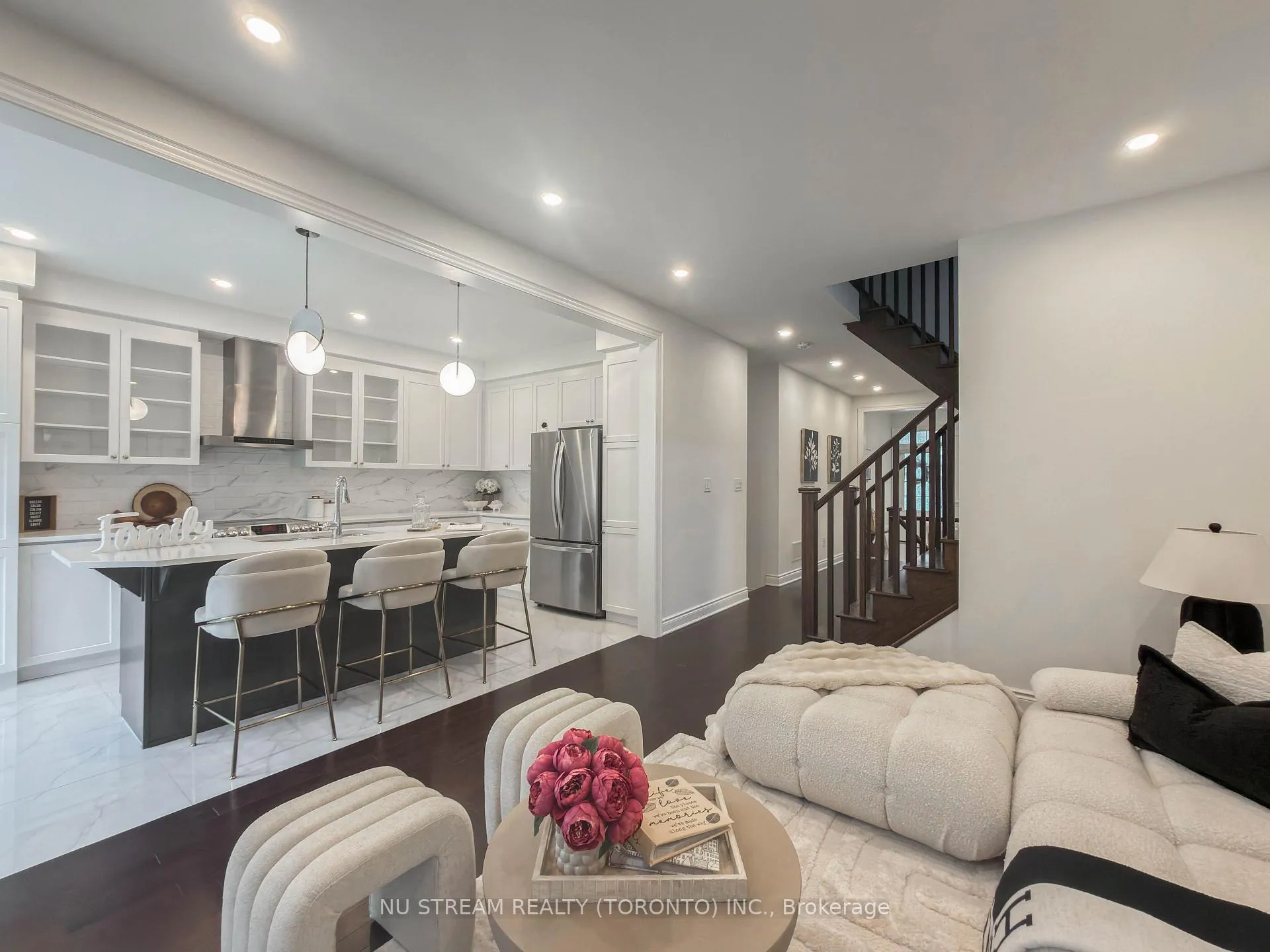 Photo 4 of 89 Hartney Drive, Richmond Hill, Rural Richmond Hill — HOMEH