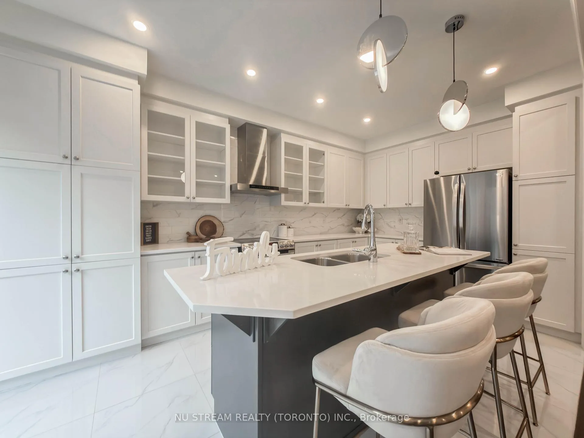Photo 6 of 89 Hartney Drive, Richmond Hill, Rural Richmond Hill — HOMEH