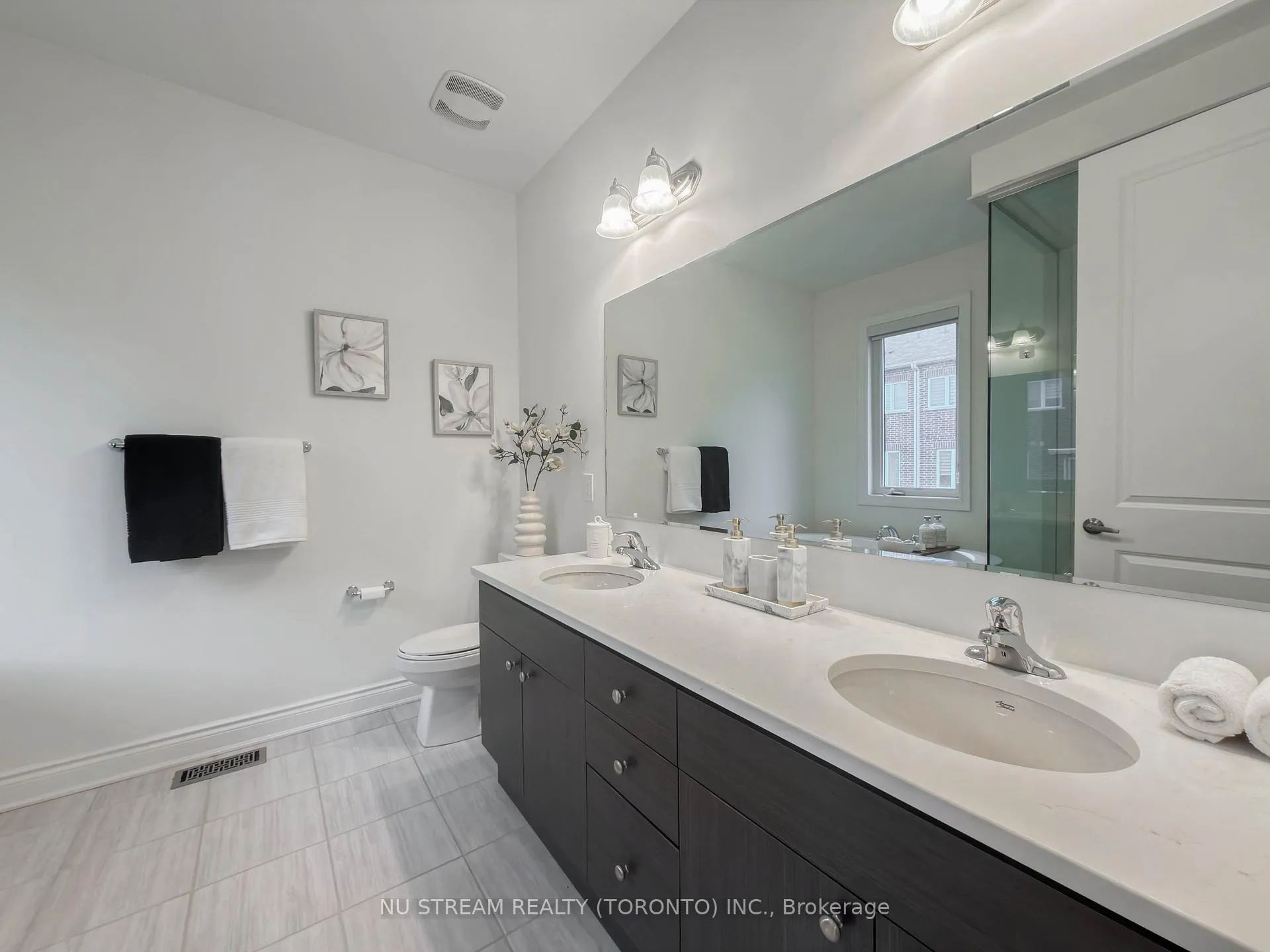 Photo 12 of 89 Hartney Drive, Richmond Hill, Rural Richmond Hill — HOMEH