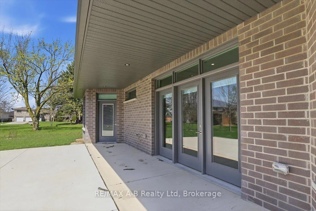 Photo 11 of 54 William Street, West Perth, Mitchell — HOMEH