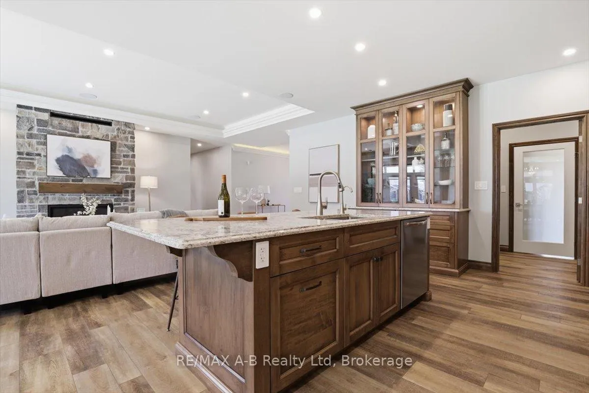 Photo 13 of 54 William Street, West Perth, Mitchell — HOMEH