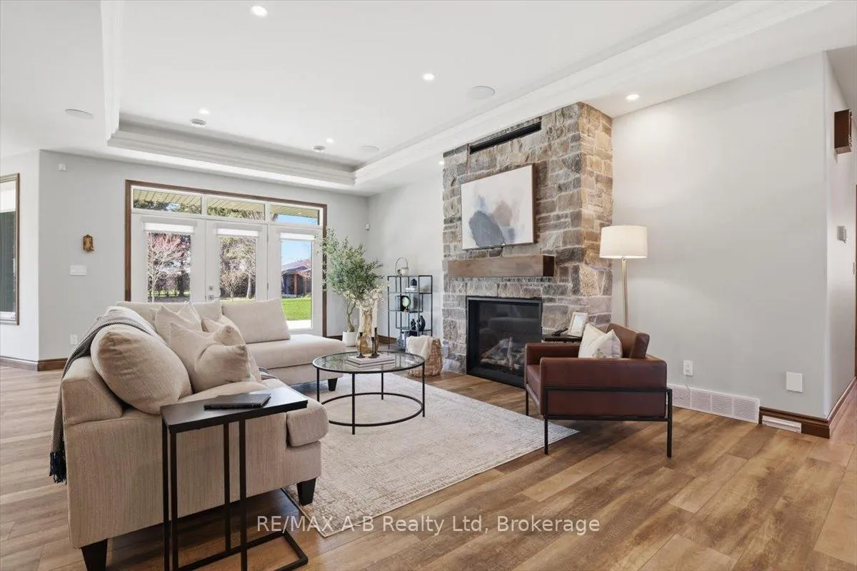 Photo 21 of 54 William Street, West Perth, Mitchell — HOMEH