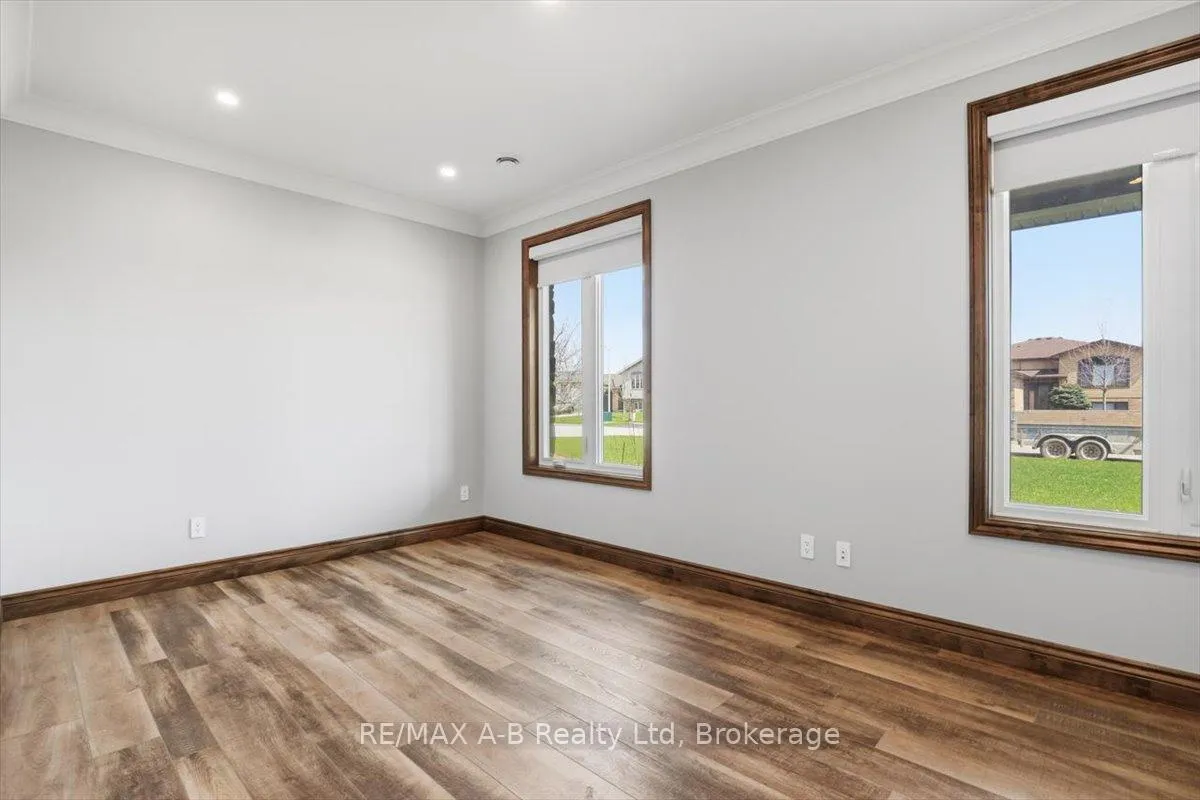 Photo 24 of 54 William Street, West Perth, Mitchell — HOMEH