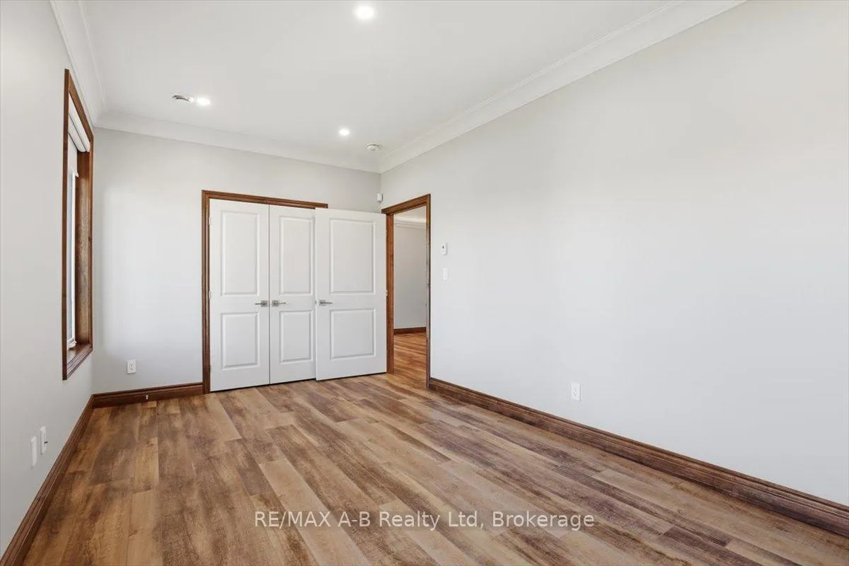 Photo 27 of 54 William Street, West Perth, Mitchell — HOMEH