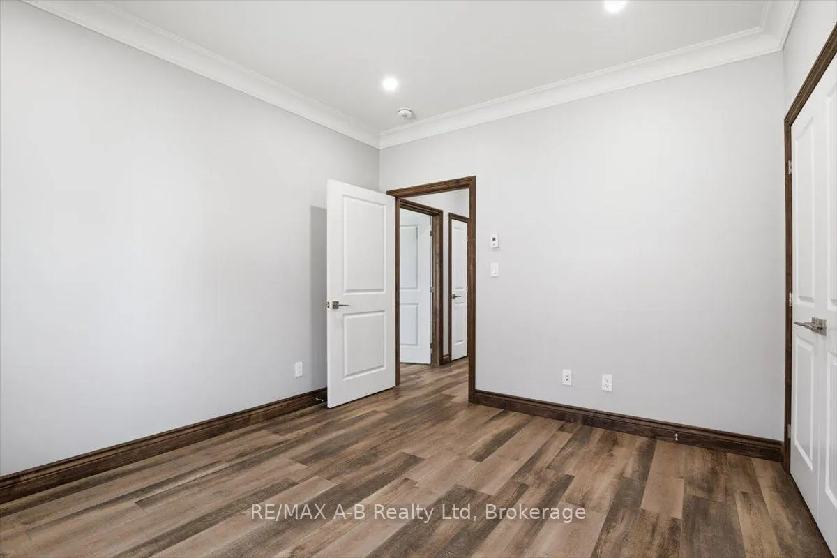 Photo 30 of 54 William Street, West Perth, Mitchell — HOMEH