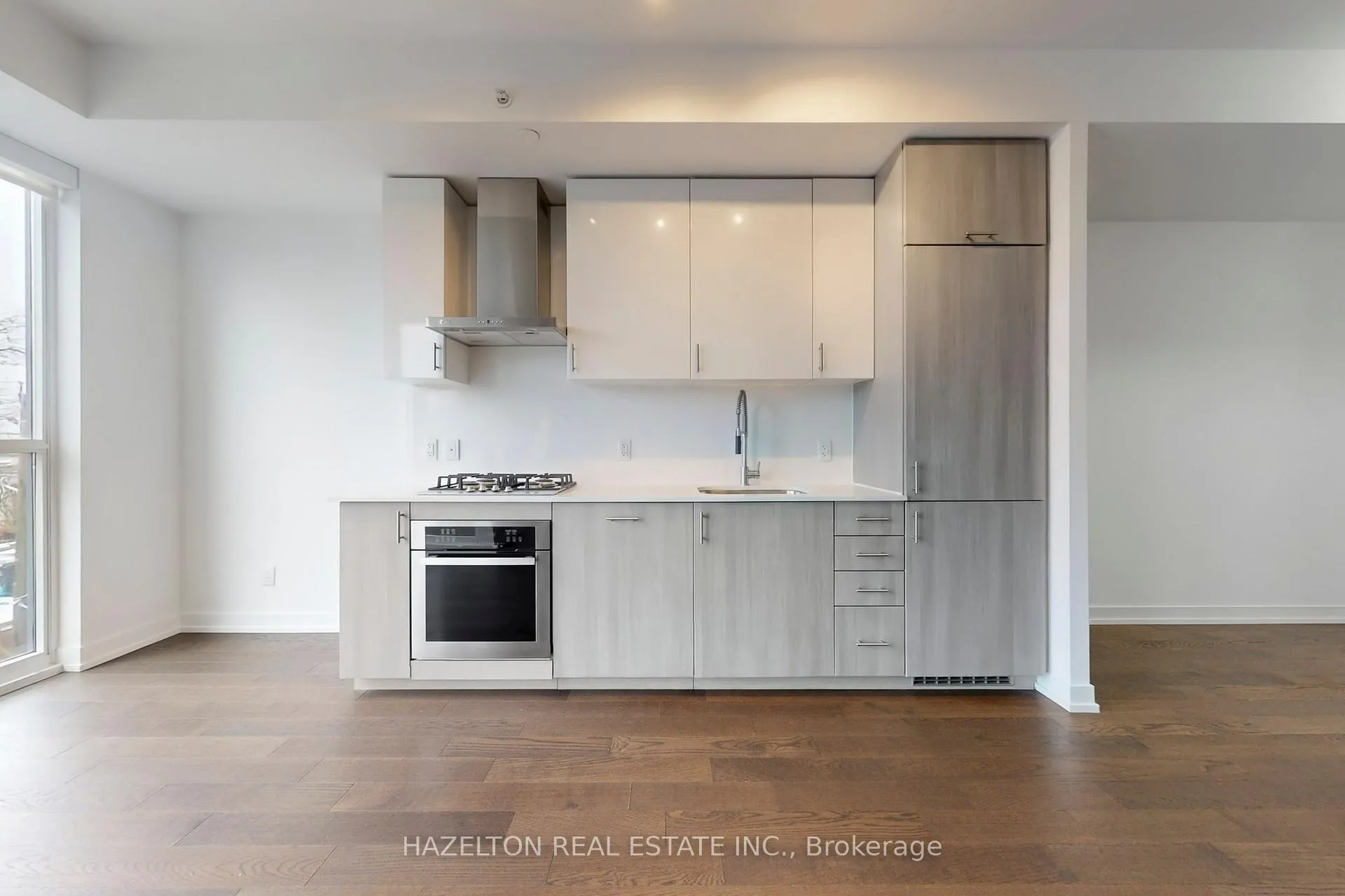 Photo 10 of Unit 421, 38 Howard Park Avenue, Toronto, Roncesvalles — HOMEH