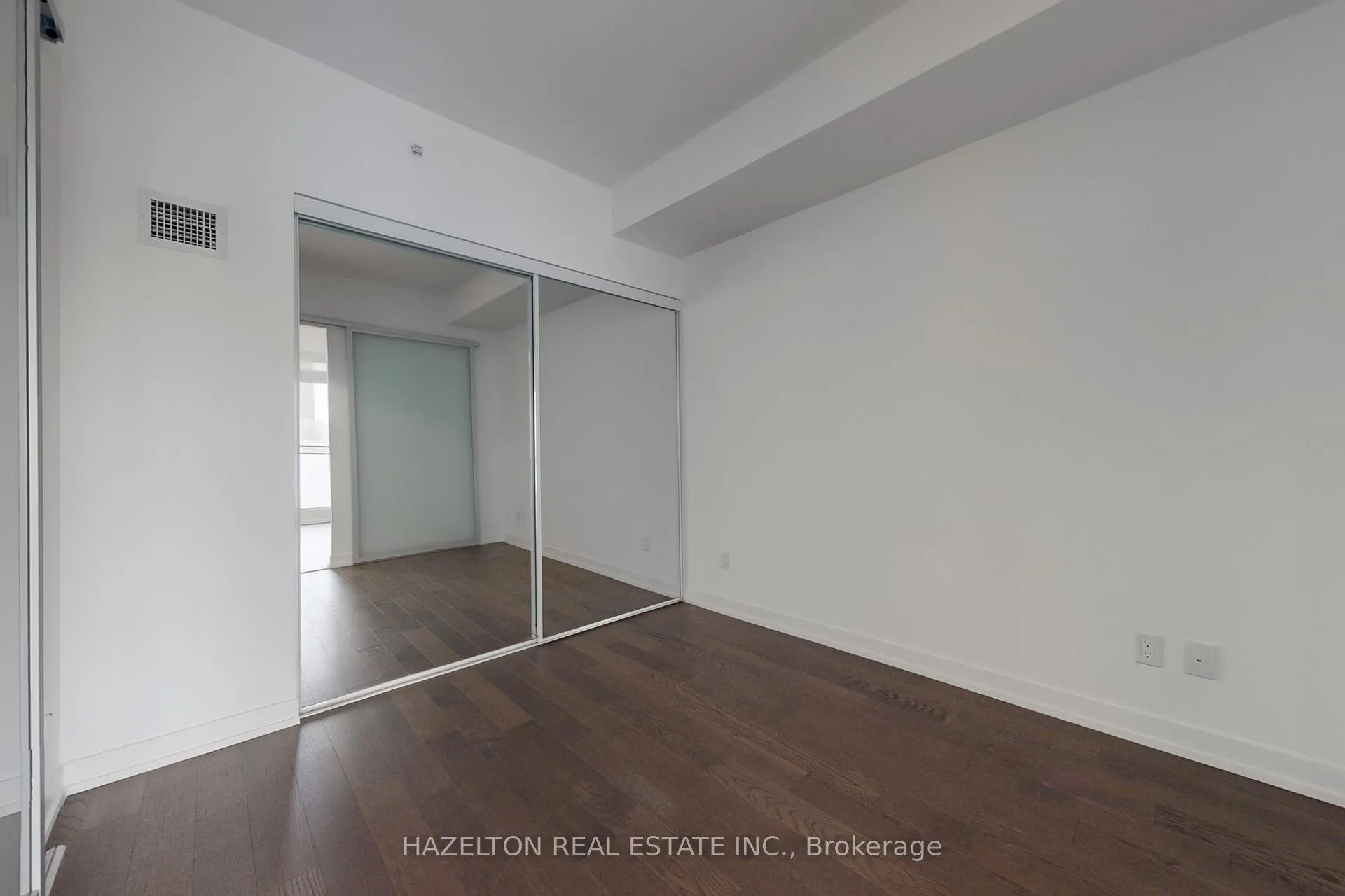 Photo 11 of Unit 421, 38 Howard Park Avenue, Toronto, Roncesvalles — HOMEH