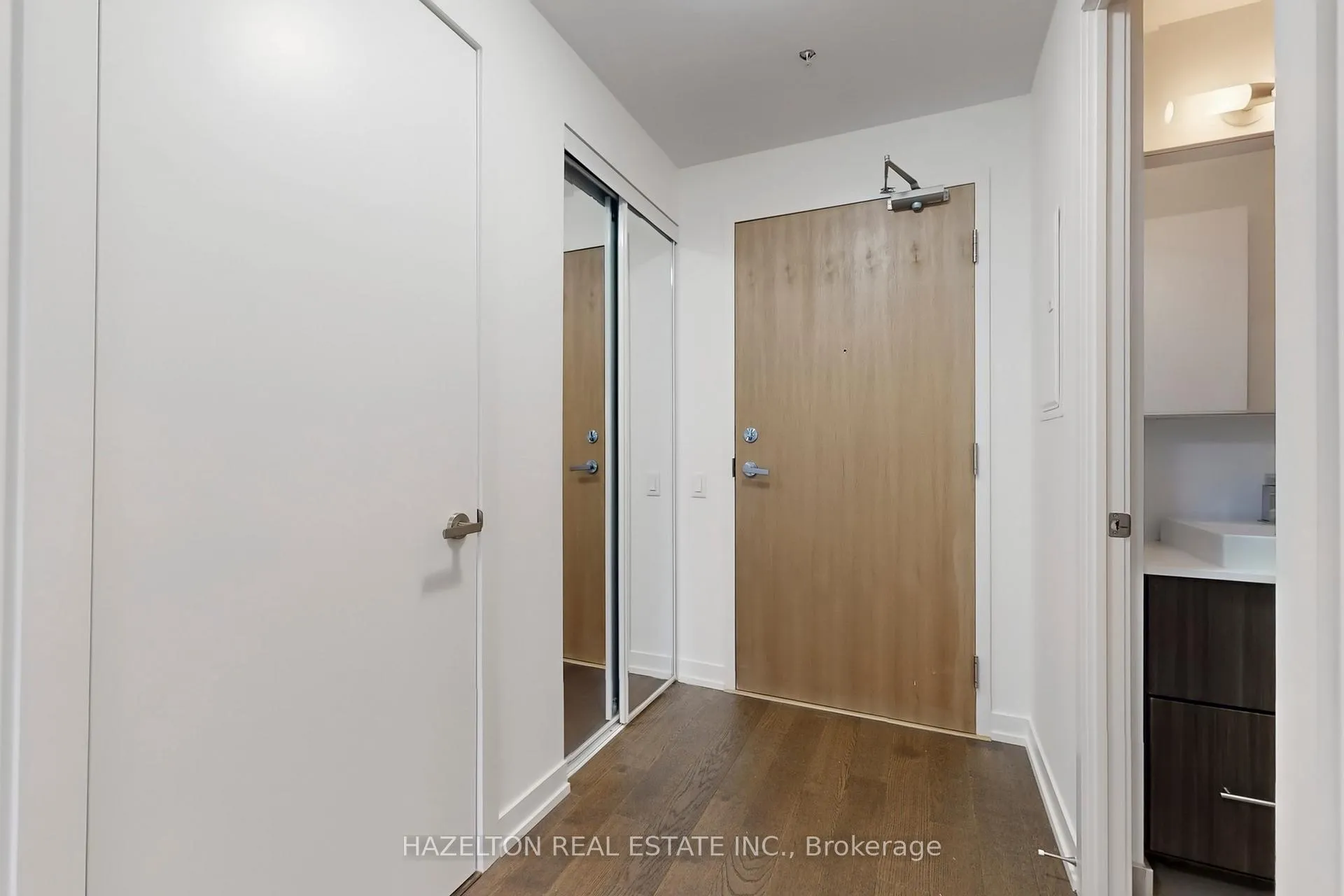 Photo 20 of Unit 421, 38 Howard Park Avenue, Toronto, Roncesvalles — HOMEH