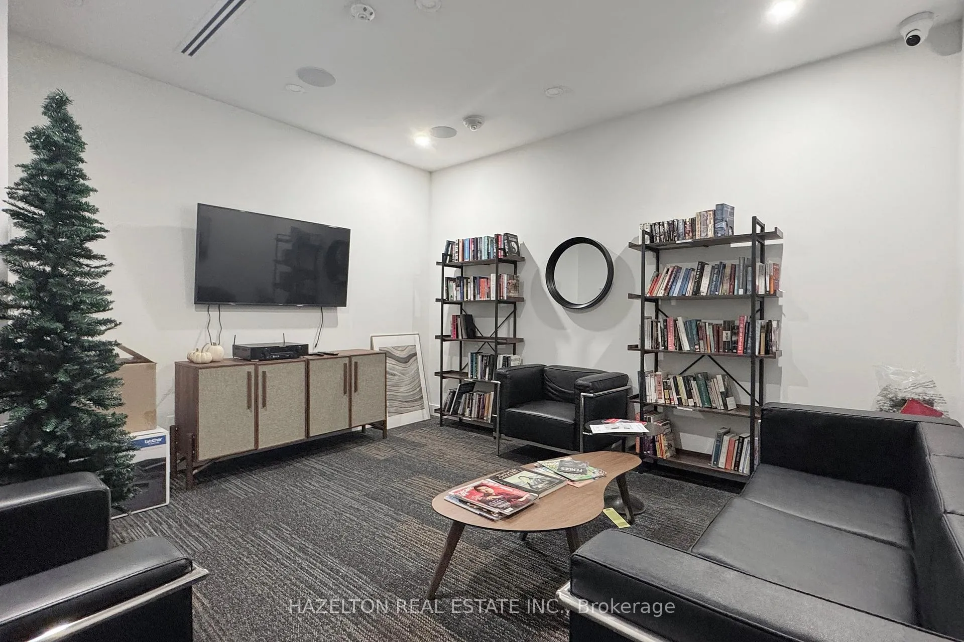 Photo 24 of Unit 421, 38 Howard Park Avenue, Toronto, Roncesvalles — HOMEH